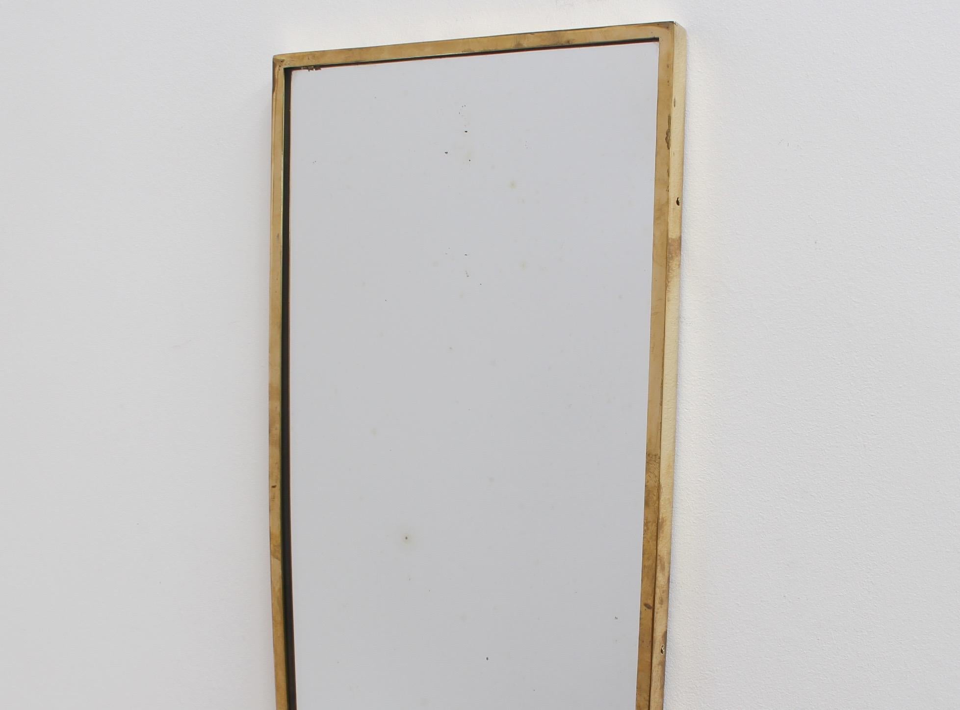 Midcentury Italian Wall Mirror with Brass Frame, circa 1950s For Sale 4