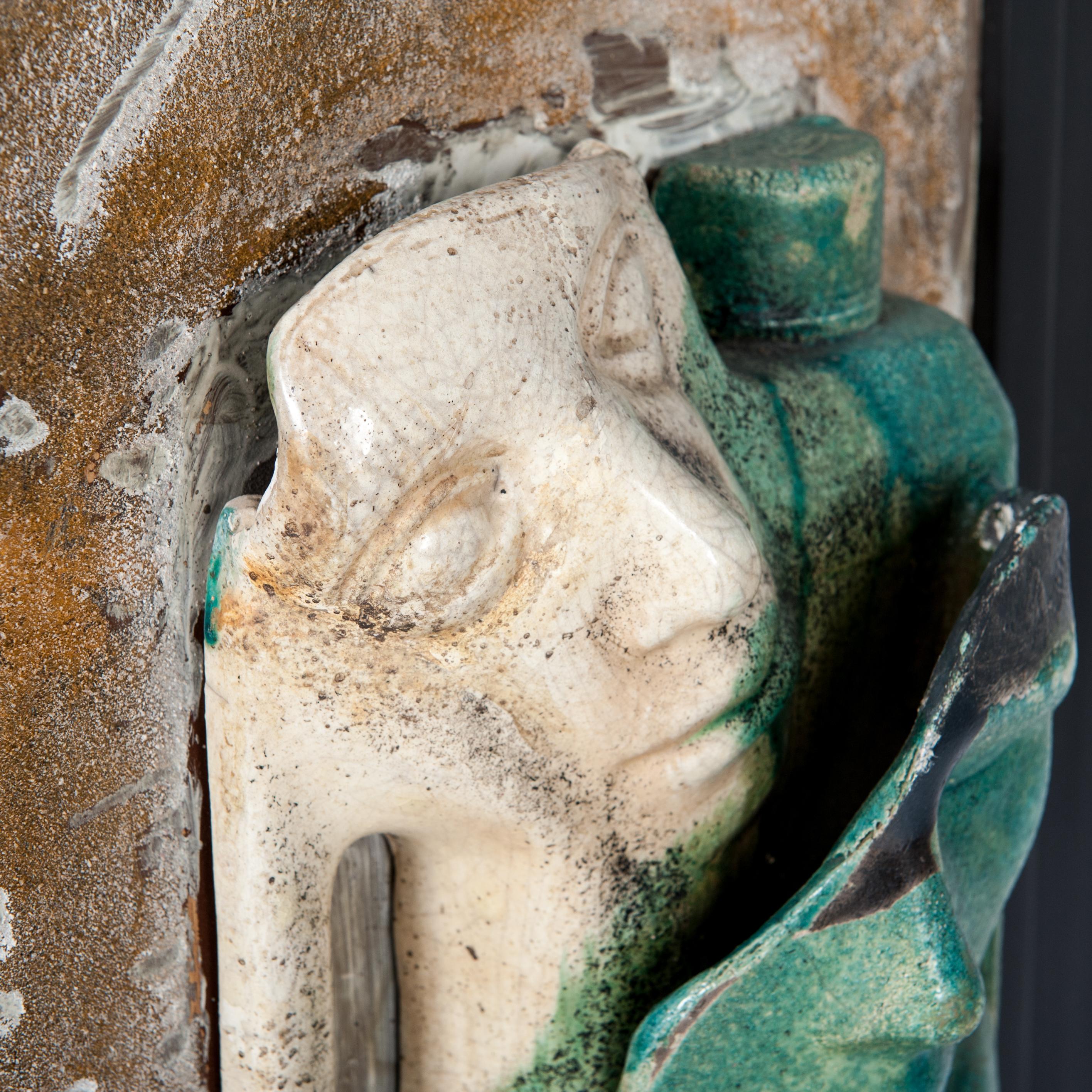 Milieu du XXe siècle Sculpture italienne en céramique du milieu du siècle dernier, monogrammée vert-beige-gris, années 1950 en vente