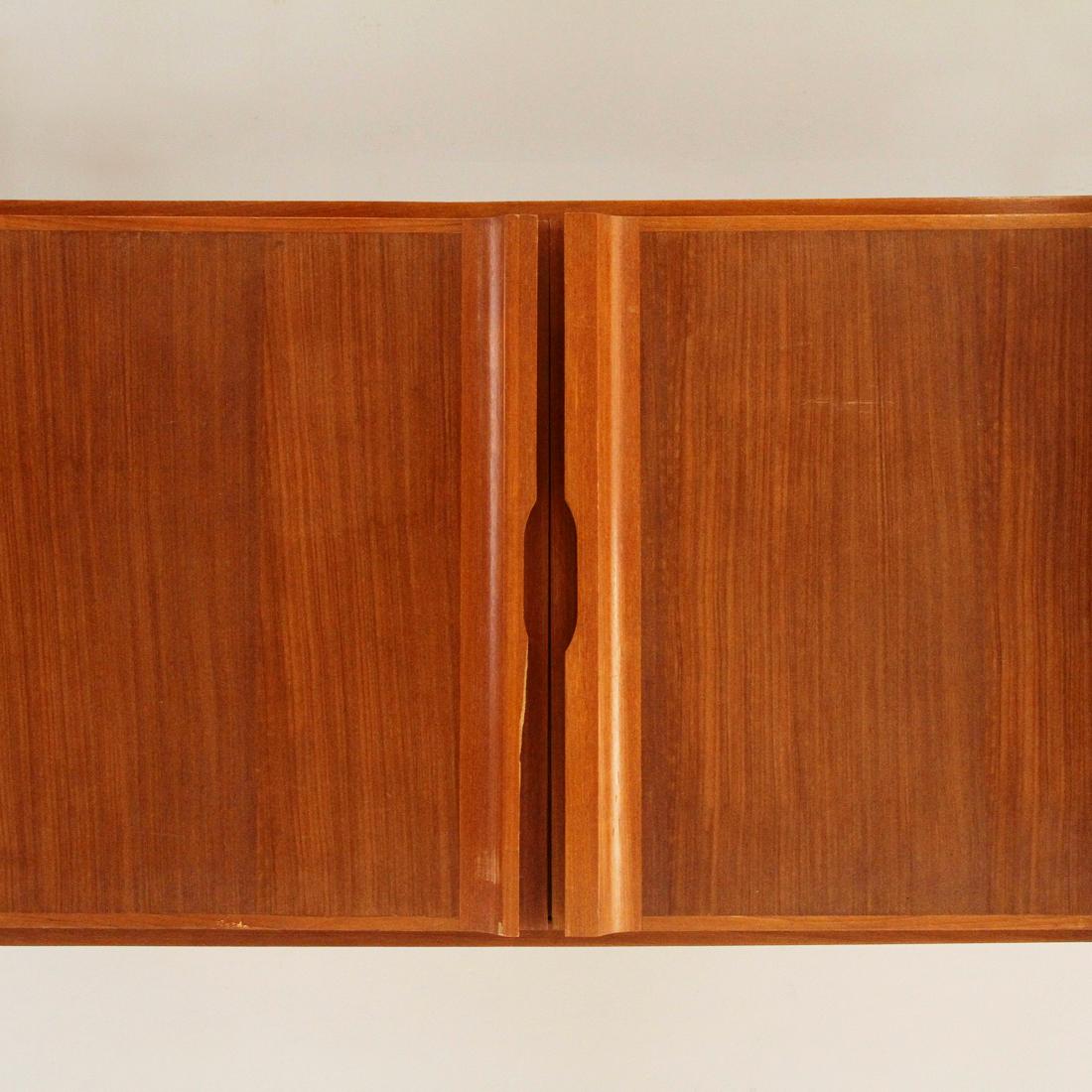 Midcentury Italian Wall Unit in Metal Brass and Wood, 1950s 1