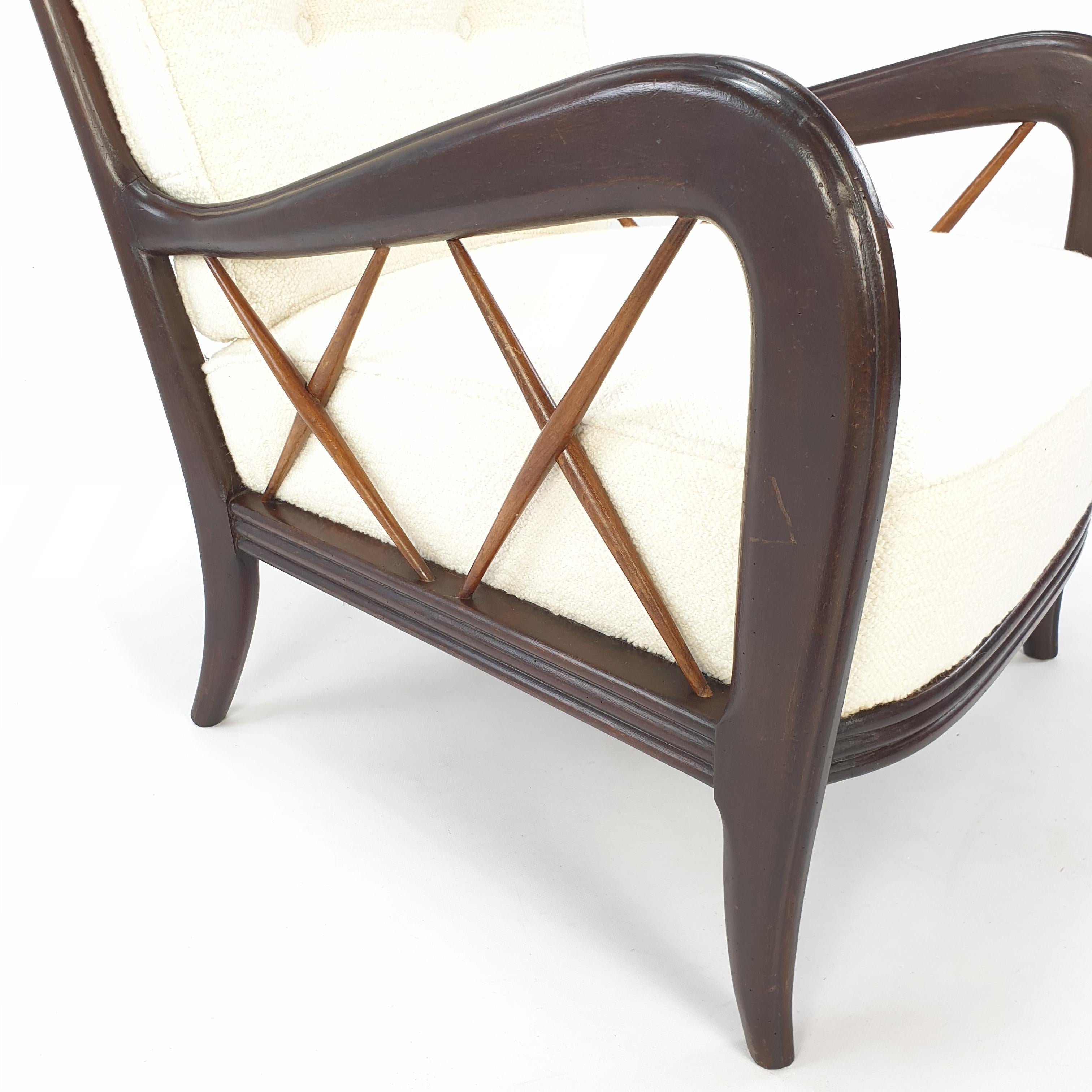 Midcentury Italian Walnut Armchair Style of Paolo Buffa, 50's 4