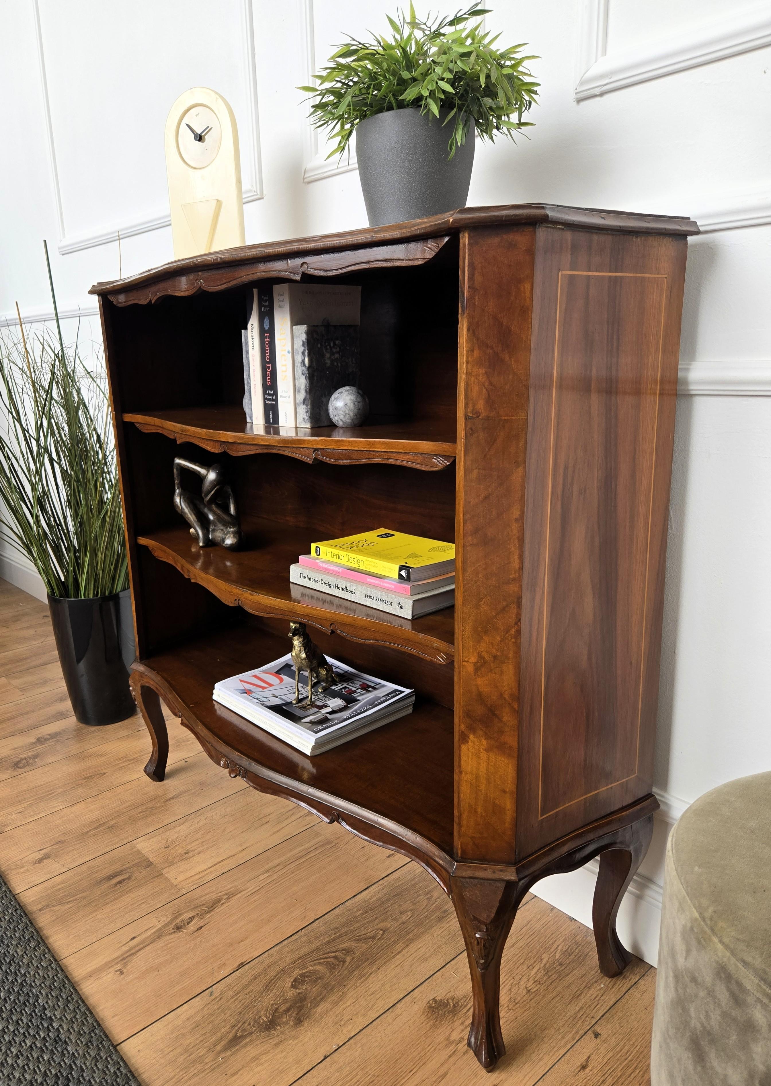 Midcentury Italian Walnut Burl Wood Three Shelves Open Bookcase Library In Good Condition For Sale In Carimate, Como