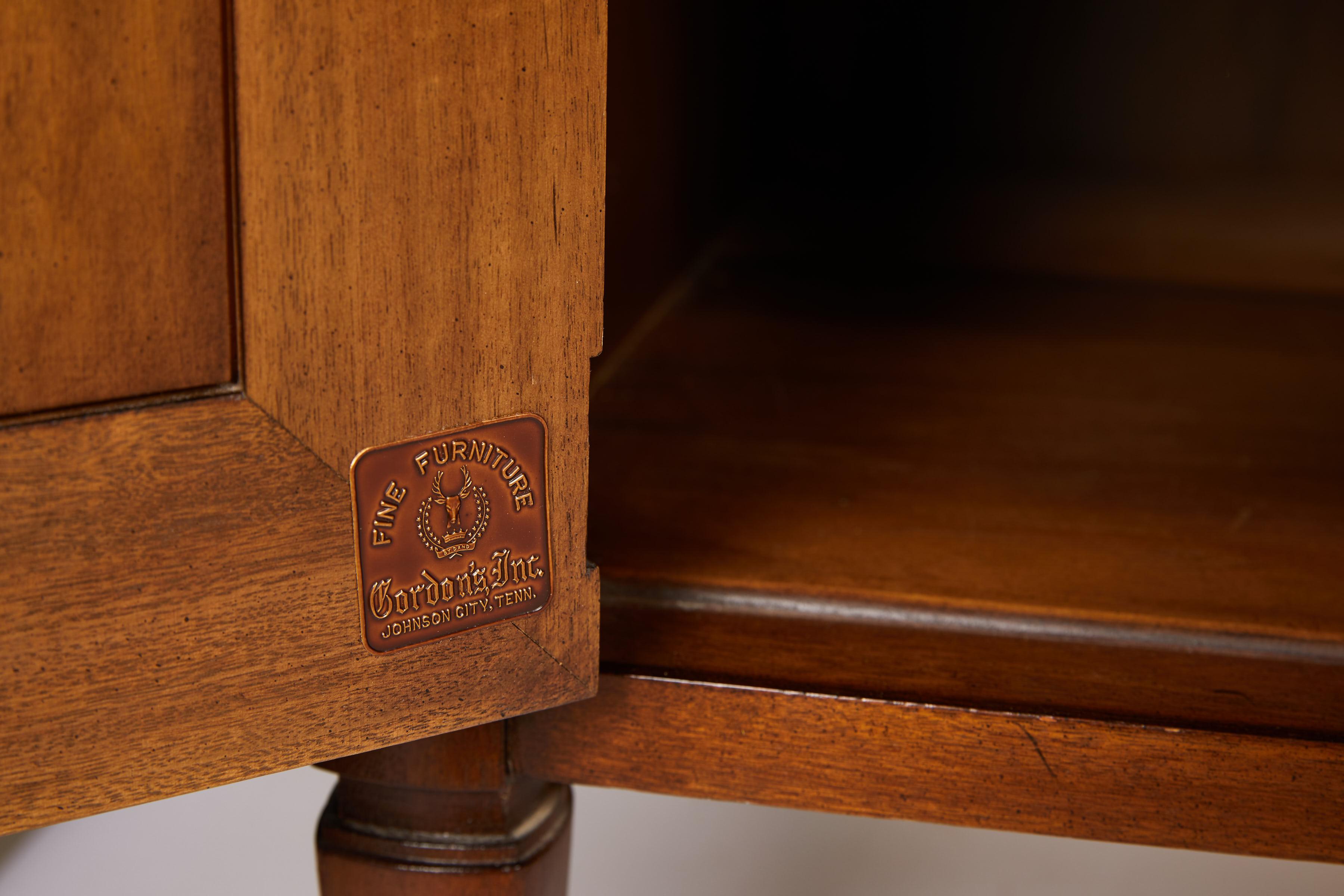 Midcentury Italian Walnut End Tables Inset with Travertine Tops In Good Condition In Atlanta, GA