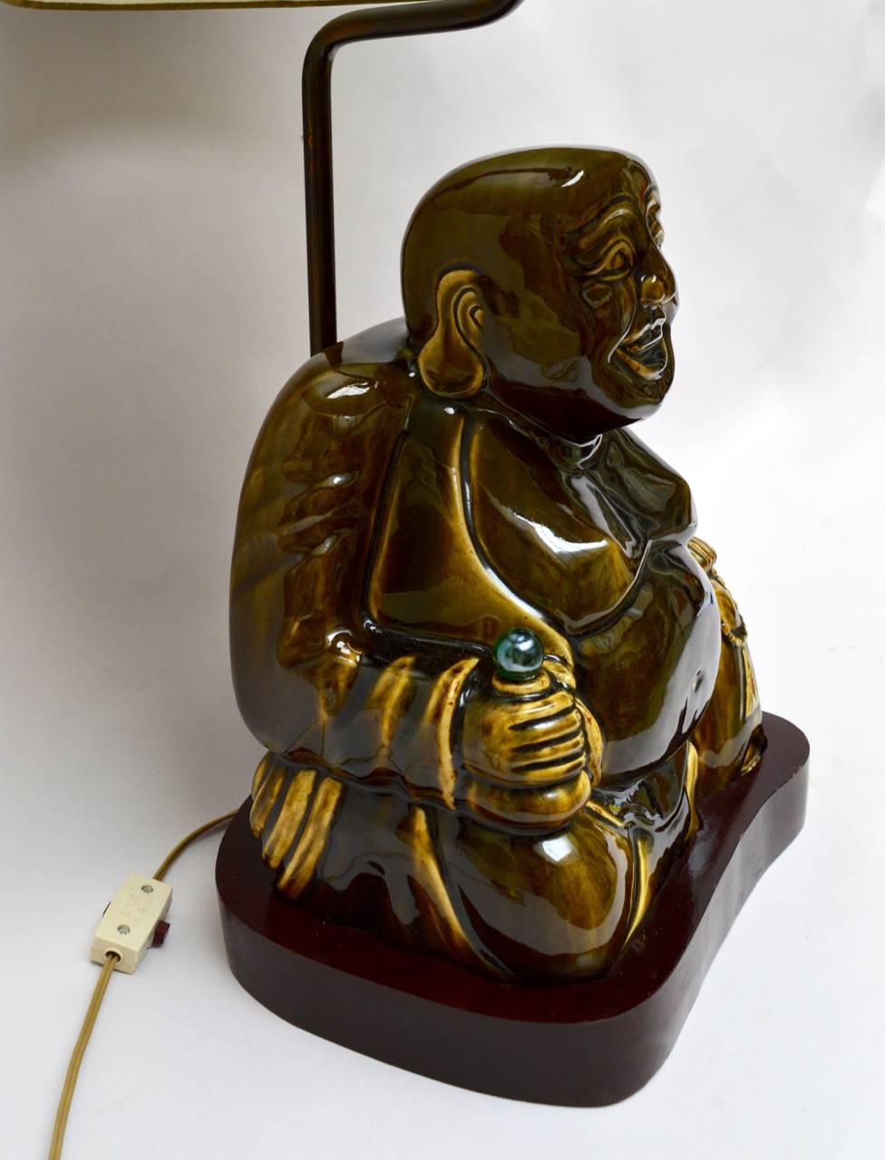 Midcentury Jade Green Porcelain Buddha Table Lamp in the Style of James Mont In Good Condition For Sale In Antwerp, BE