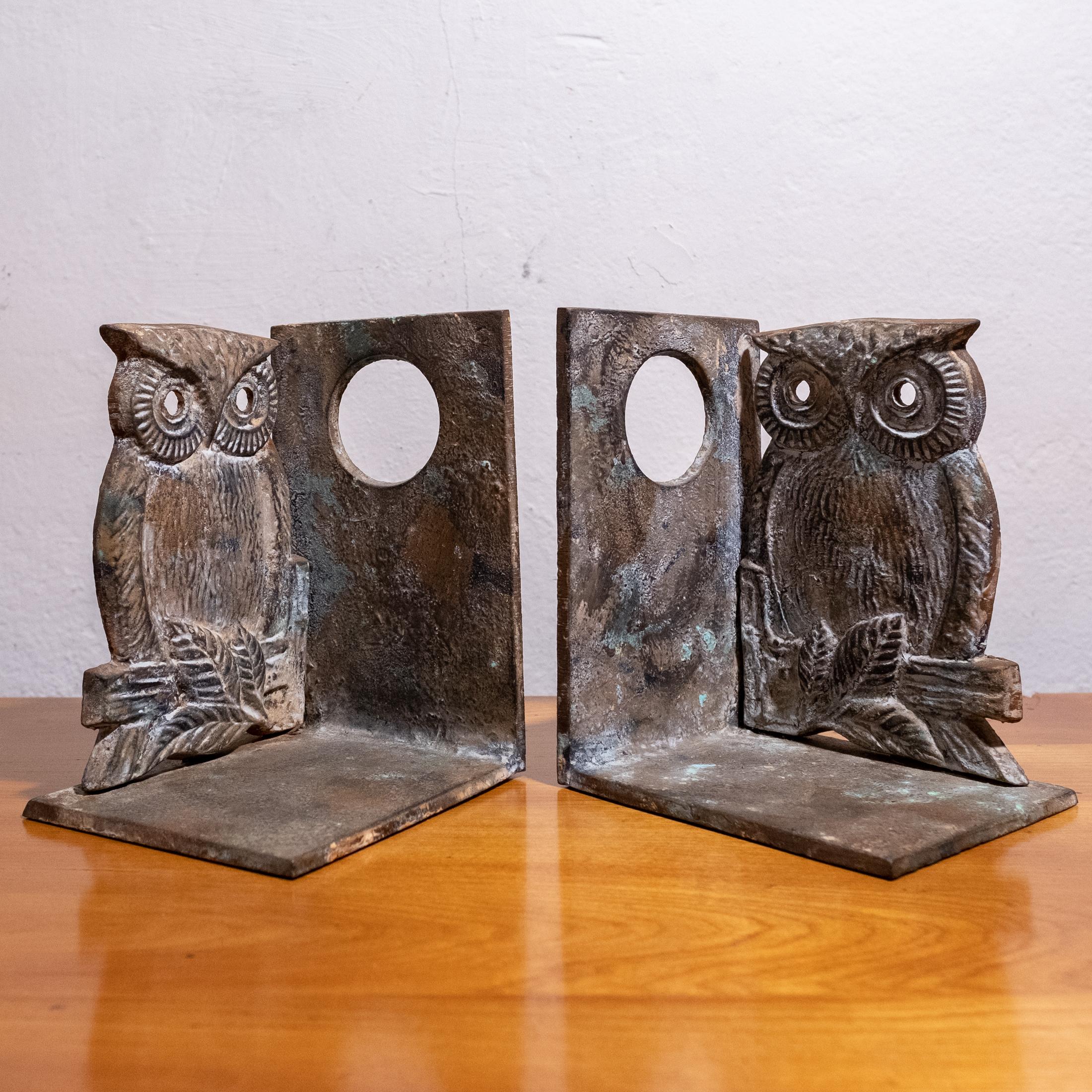 Mid-Century Japanese Iron Owl Bookends 4