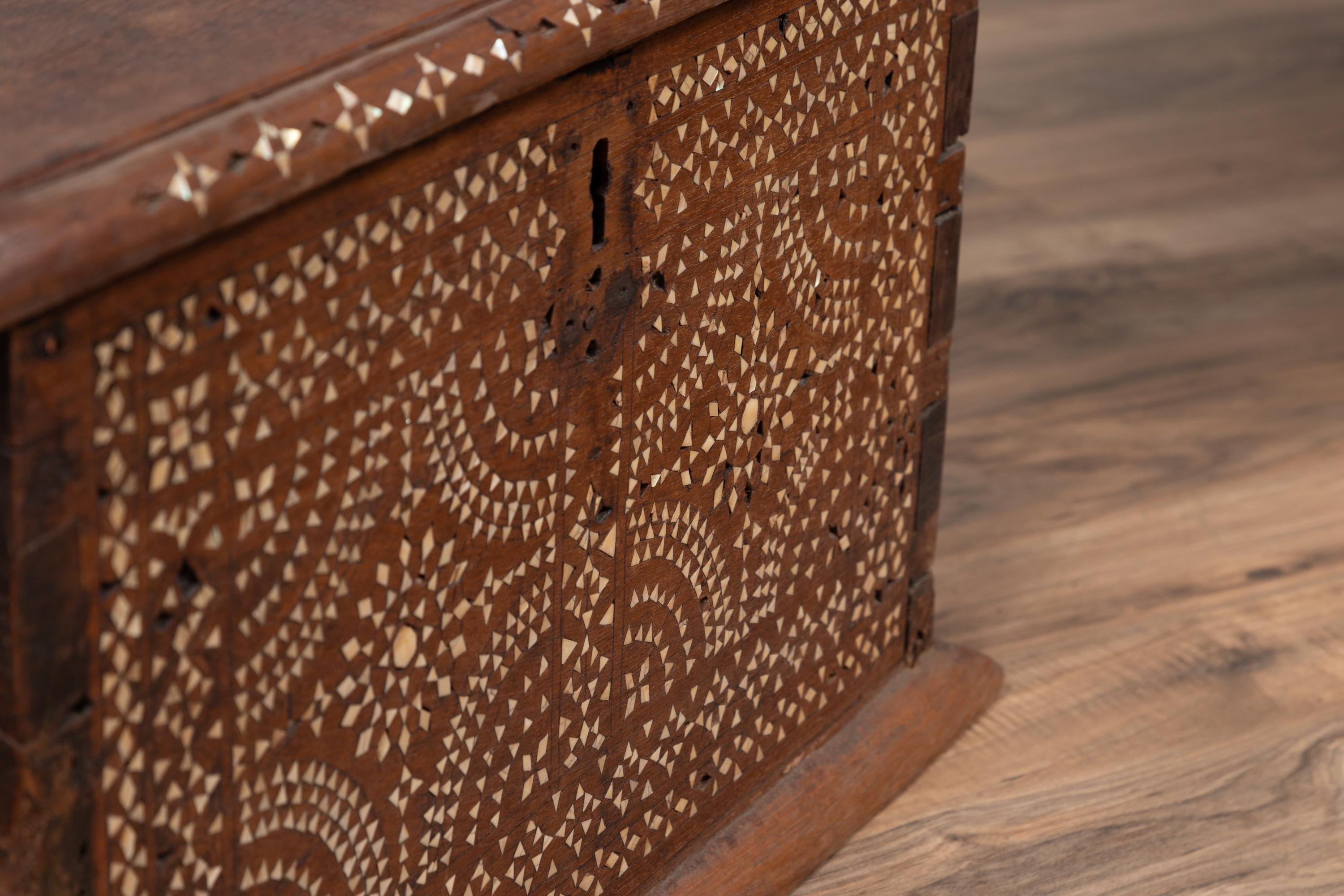 Midcentury Javanese Vintage Wooden Trunk with Mother of Pearl Geometric Inlay 2