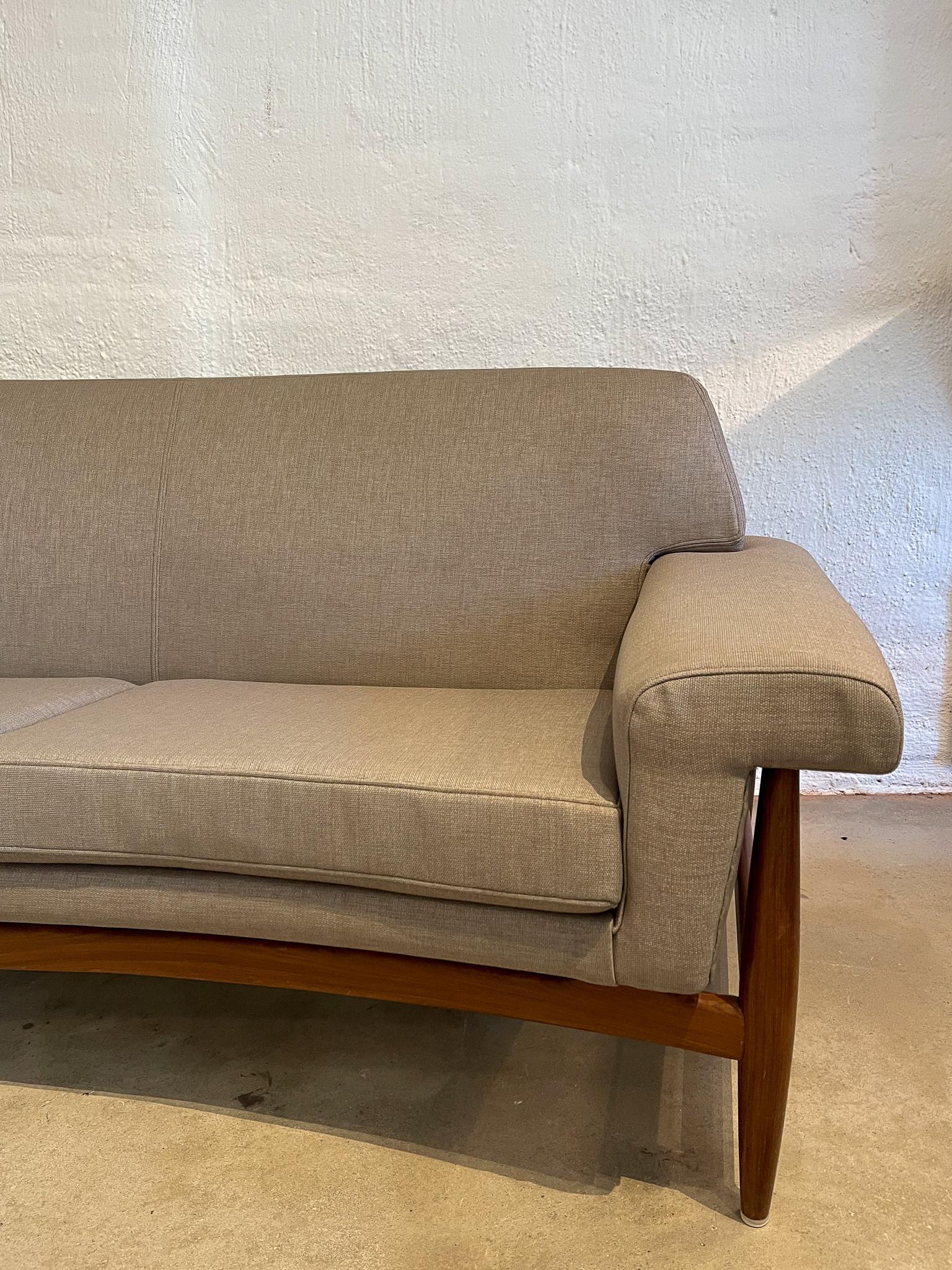 Mid-20th Century Midcentury Johannes Andersen Large Curved Sofa for Trensum 