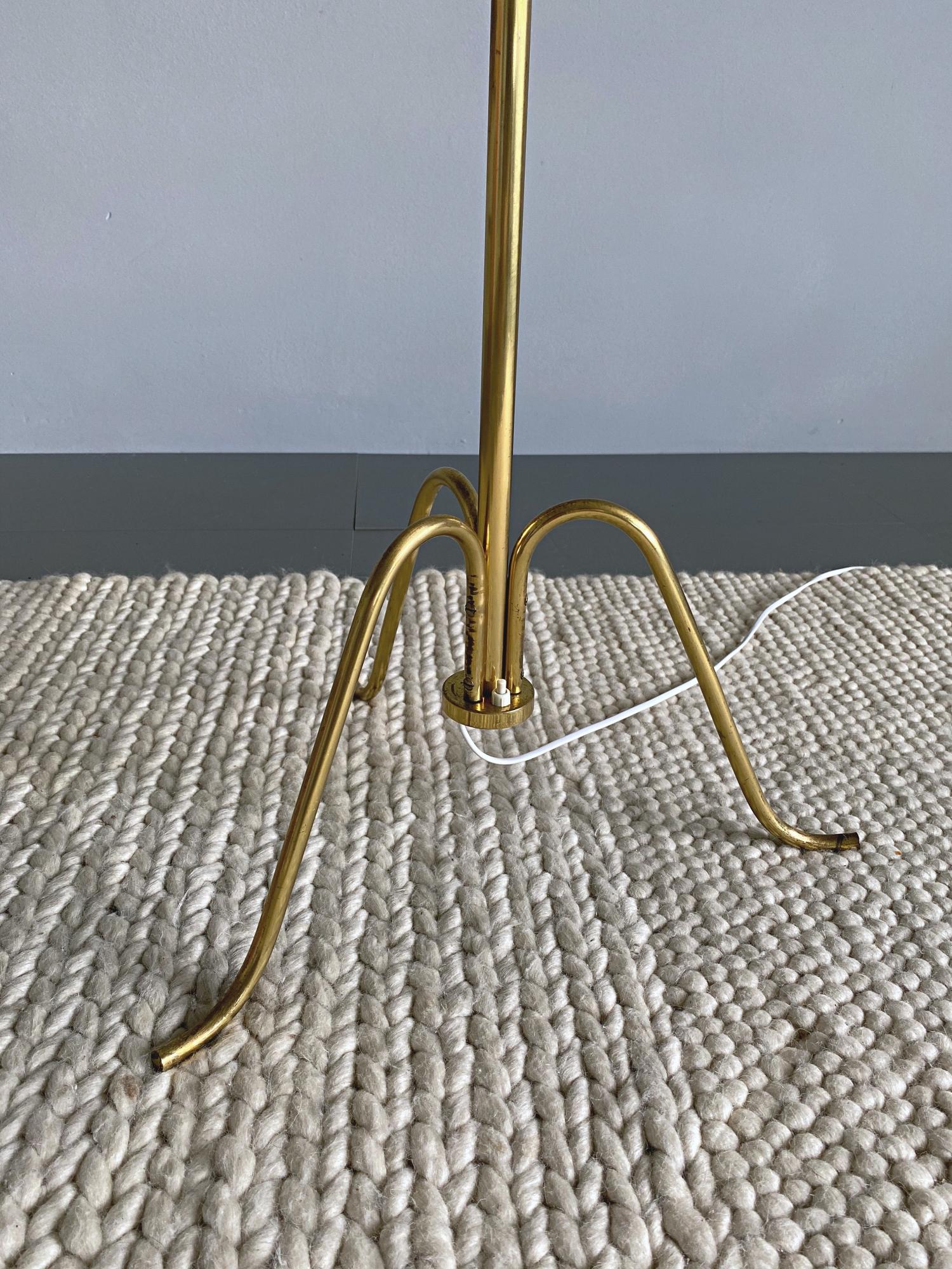 Mid-Century Modern J.T. Kalmar Midcentury Brass Tripod Floor Lamp, 1950s, Austria For Sale