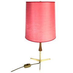Midcentury J.T. Kalmar Brass Tripod Table Lamp, Red Shade, 1950s, Austria