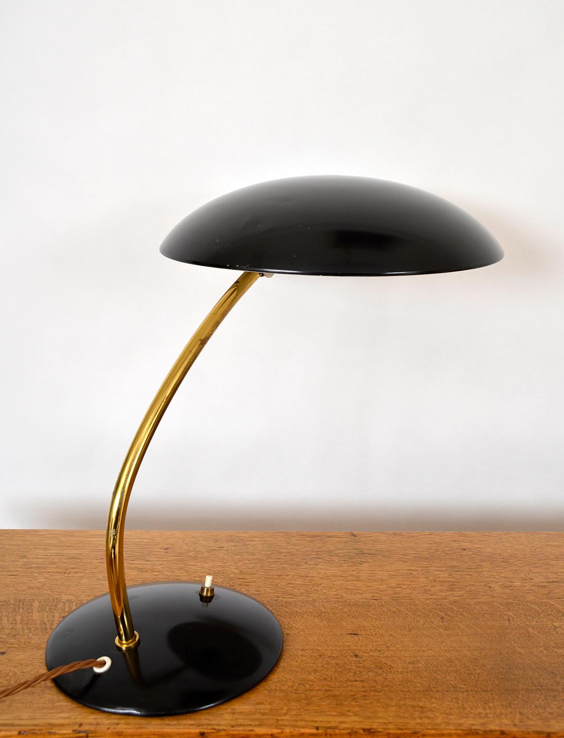 Milieu du XXe siècle Lampe de bureau à pampilles Kaiser Idell par Christian Dell, modèle 6782, Allemagne, années 1950 en vente