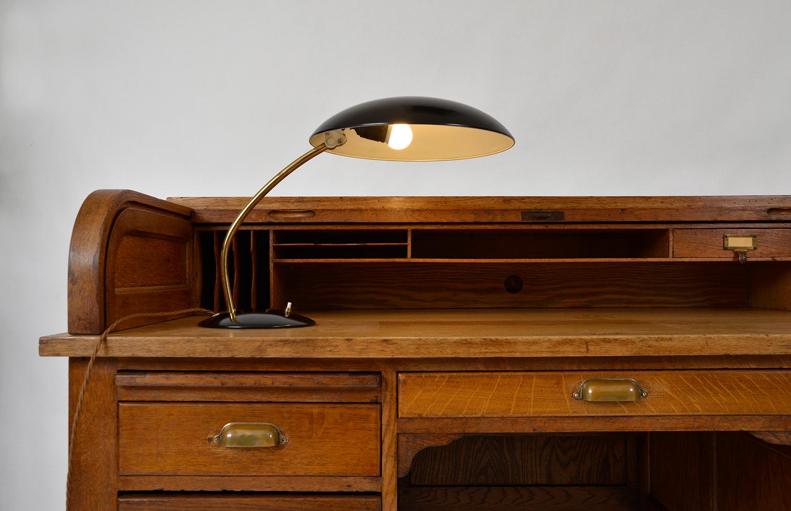 Laiton Lampe de bureau à pampilles Kaiser Idell par Christian Dell, modèle 6782, Allemagne, années 1950 en vente
