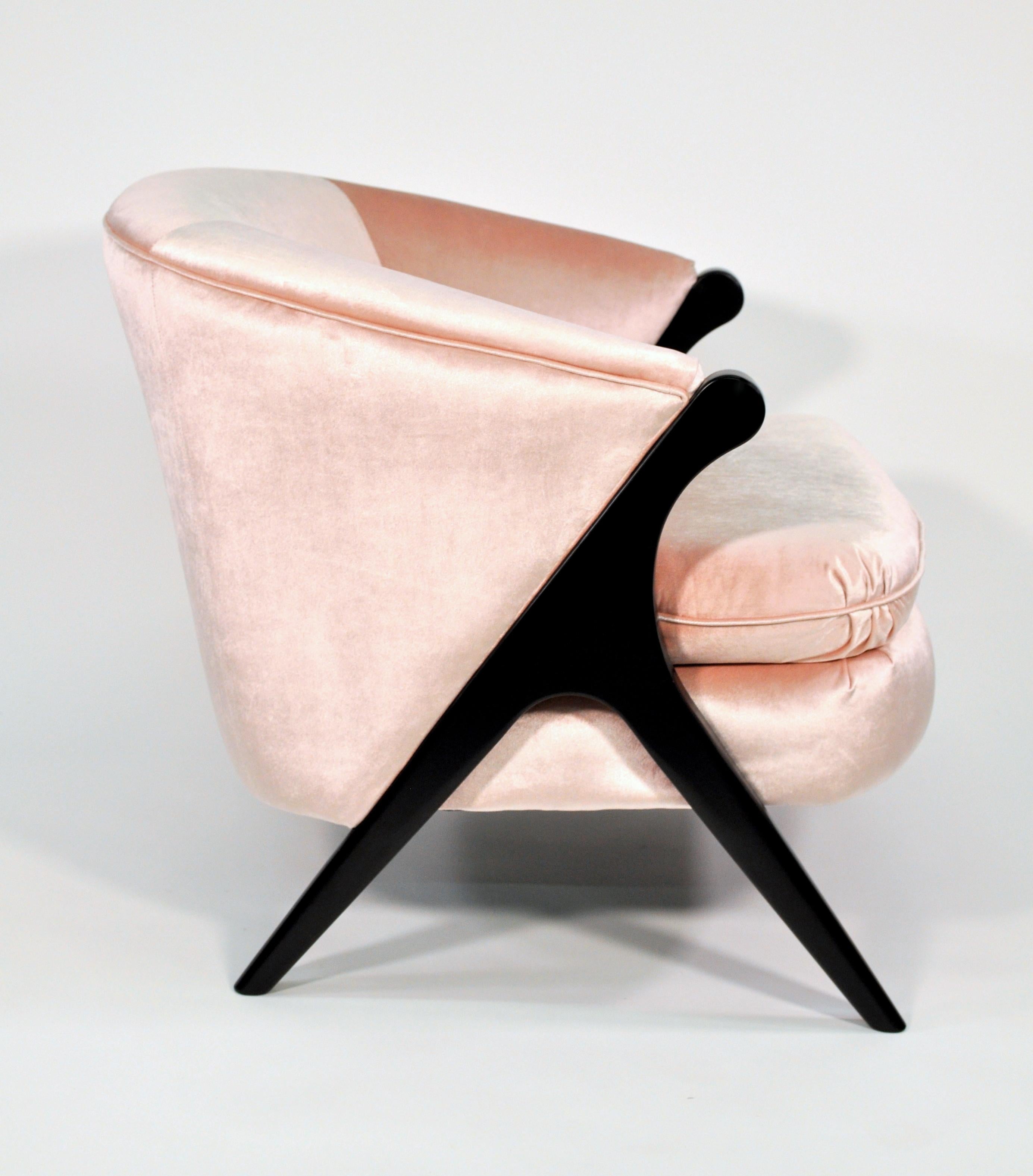 Mid-Century Karpen Style Pink Velvet Lounge Chair, 1970s 1