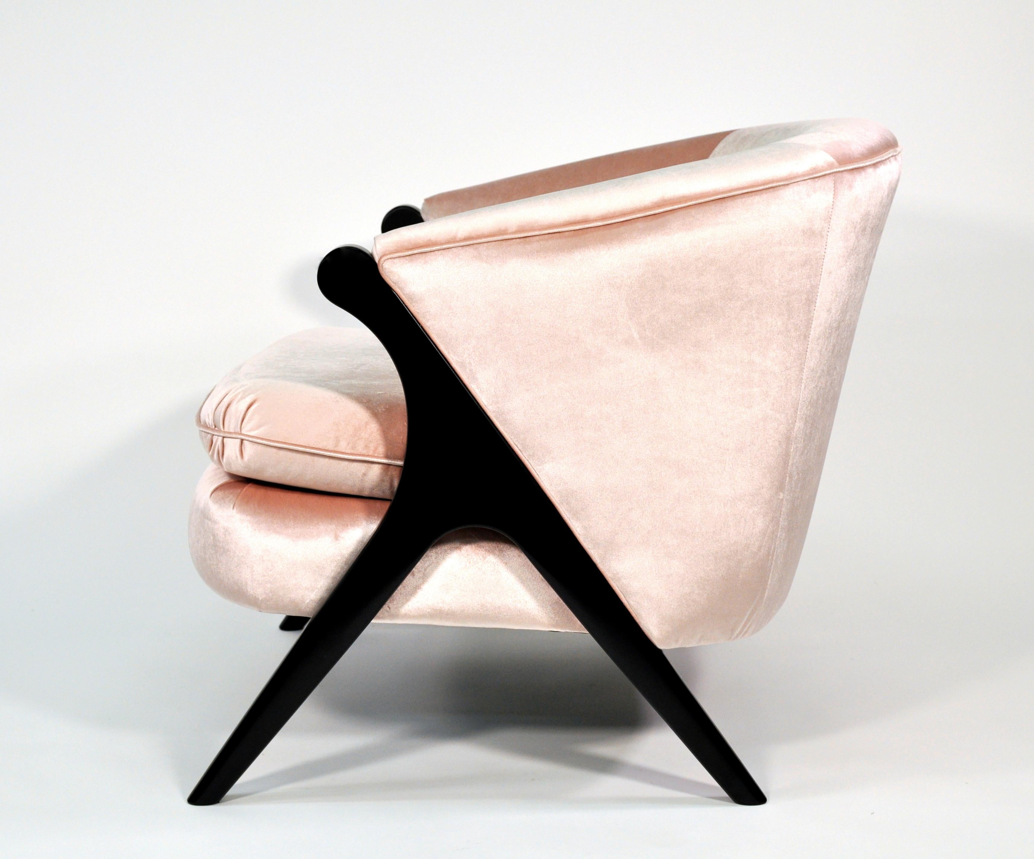 Mid-Century Karpen Style Pink Velvet Lounge Chair, 1970s 3