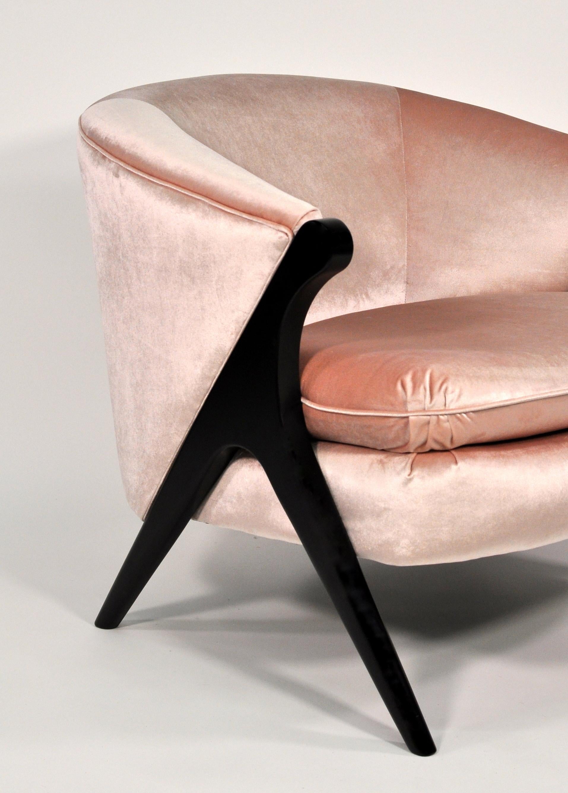 Mid-Century Karpen Style Pink Velvet Lounge Chair, 1970s 4