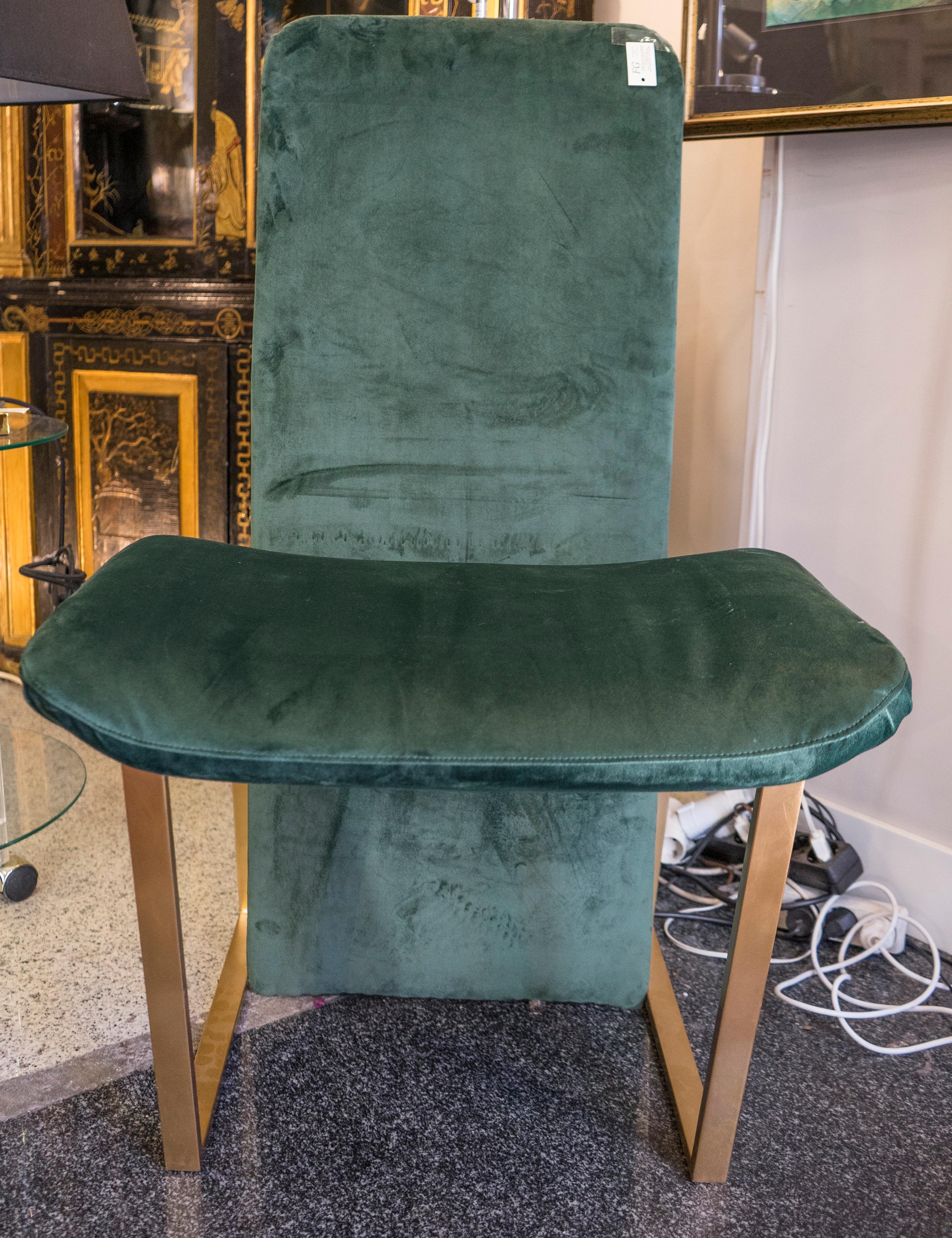 One of a kind couple of chairs in bronze and green velvet upholstery , made sculpturally by the Japanese design Kazuhide Takahama (1930-2019), he was especially a furniture and chandelier designer and he works for Knoll , Gavina and B & B