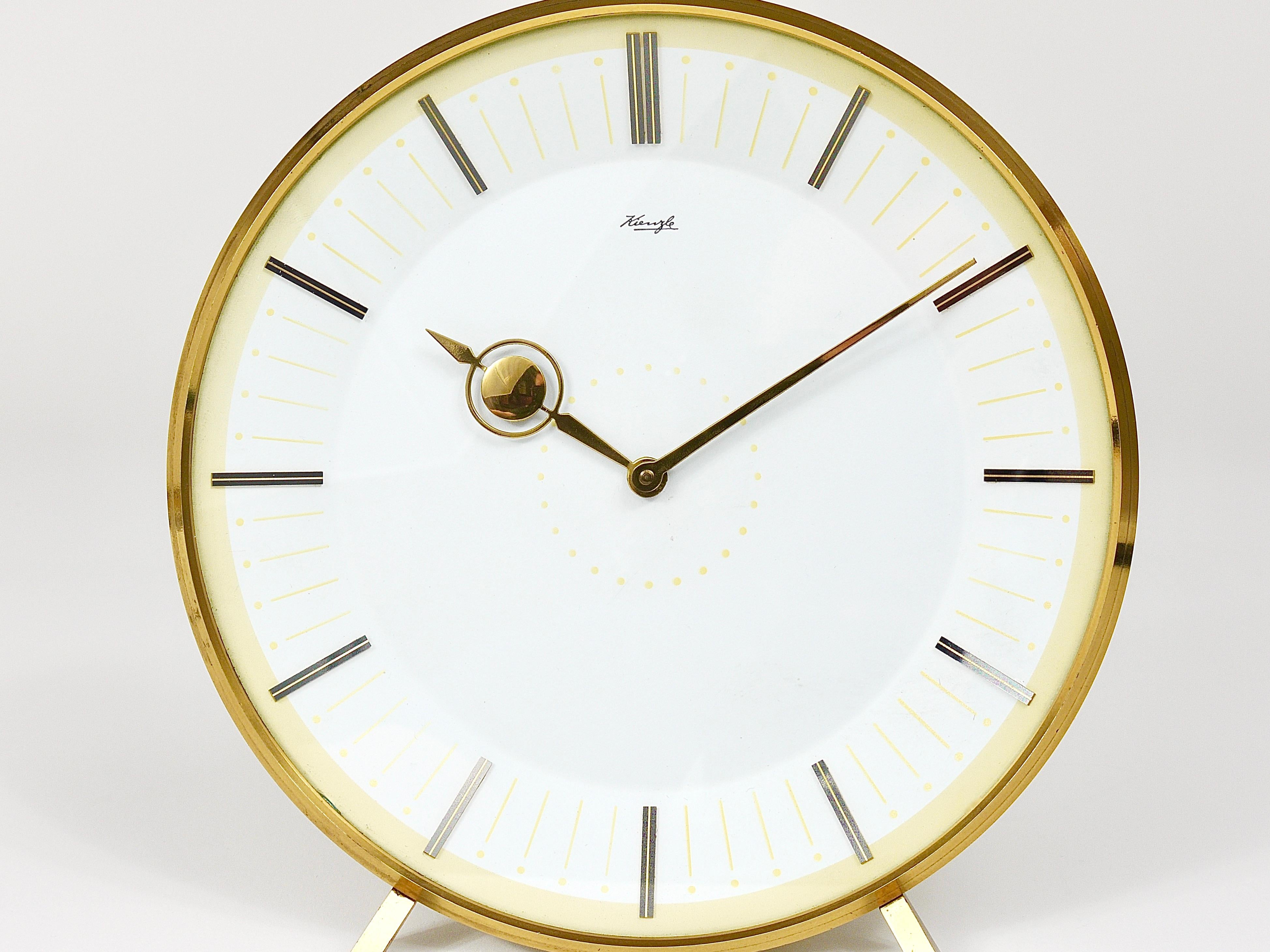 Midcentury Kienzle Brass Table Clock, Heinrich Moeller Style, Germany, 1950s For Sale 5