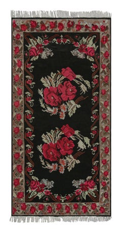 Midcentury Kilim Teppich Vintage Schwarz Rot Floral Muster Flachgewebe von Rug & Kilim