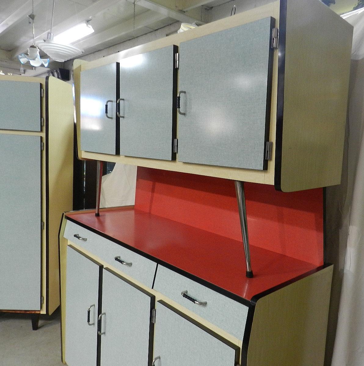 formica kitchen cabinets