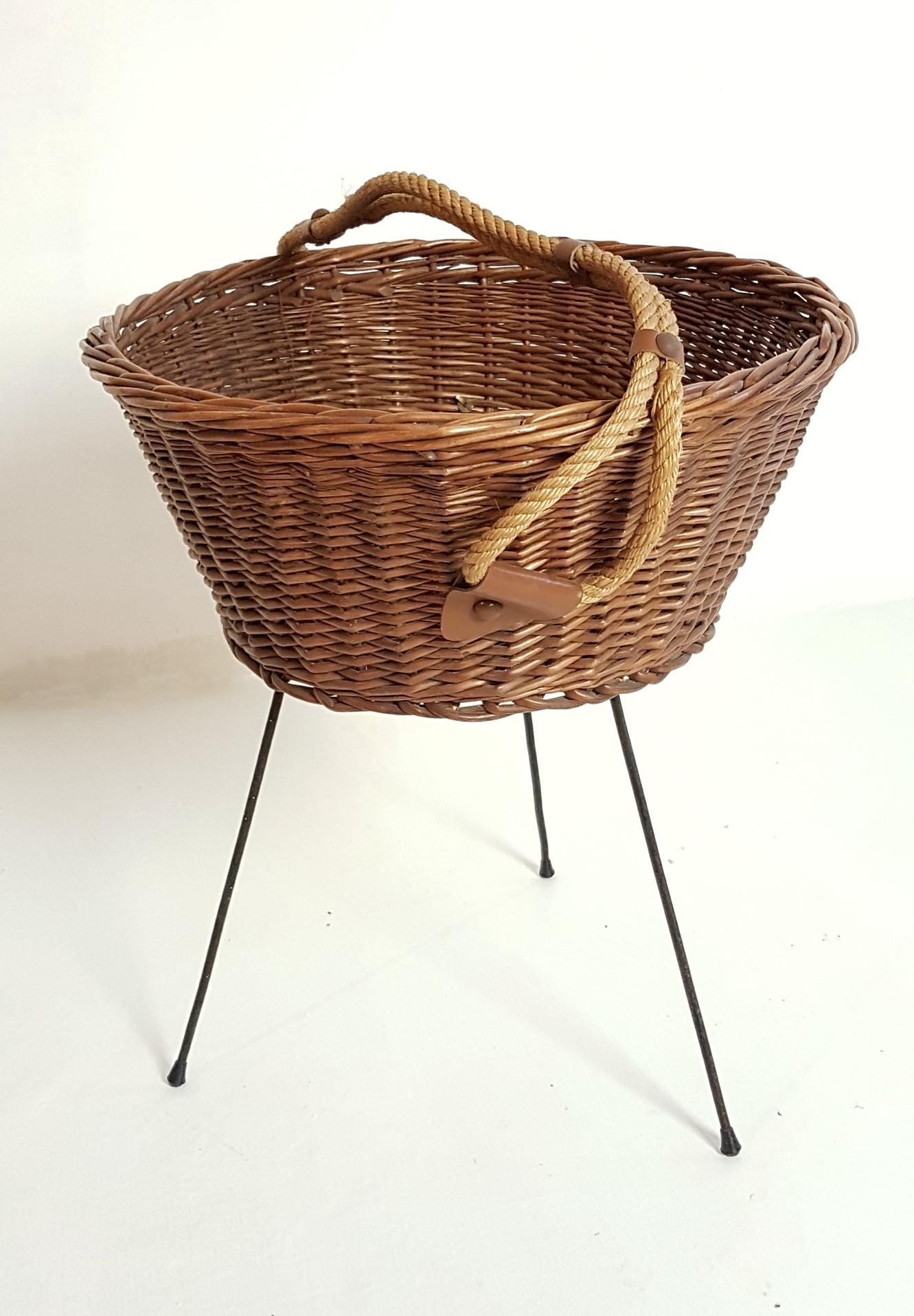 Italian Midcentury Knitting Basket, Italy For Sale