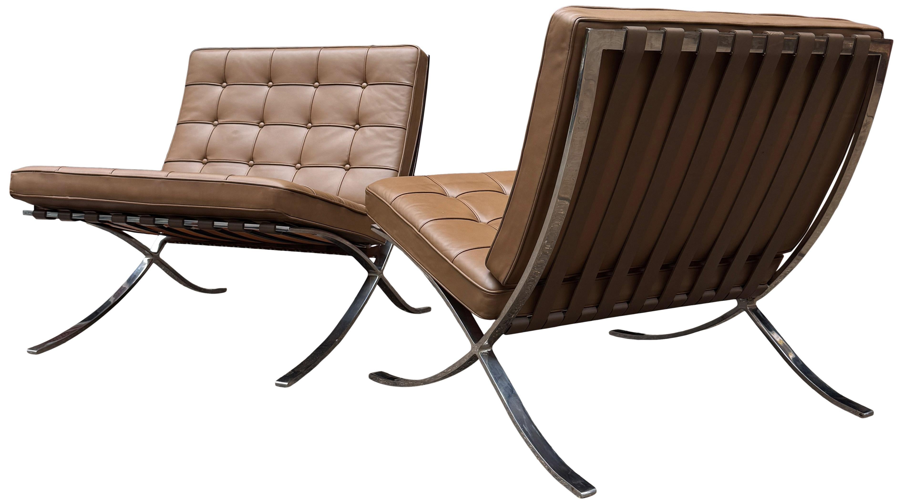 Chaise Barcelona du milieu du siècle de Knoll en acier inoxydable de commande spéciale en vente 7