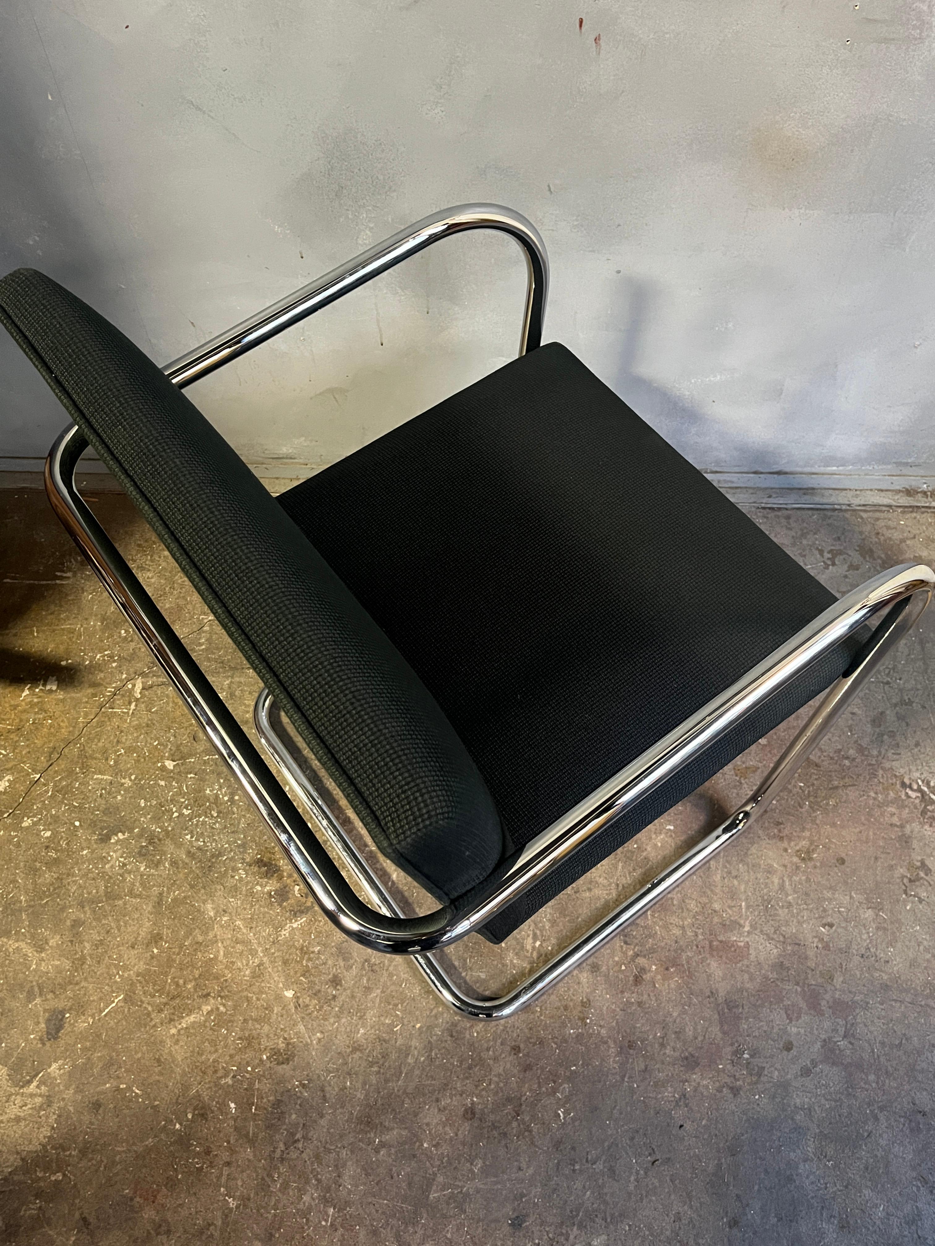 Chrome Midcentury Knoll Brno Chairs by Mies Van Der Rohe in Black 30 Available For Sale