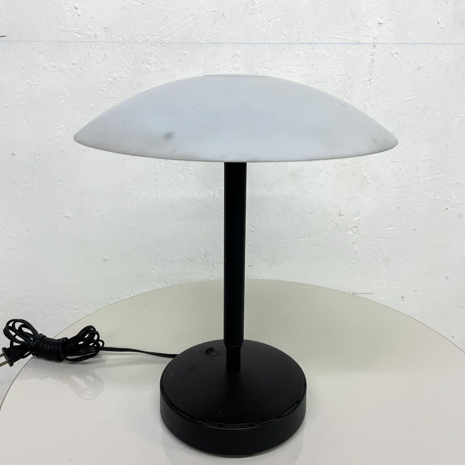 Desktop Lamp
Modern KNOLL Telescopic Table Desk Lamp designed by John Rizzi & Brooks Rorke 
The Desktop Lamp is an award-winning design of pure geometric form.
Lamp design has won the Furniture/Lighting Gold Award, IDSA/IDEA – 1992, and the Silver