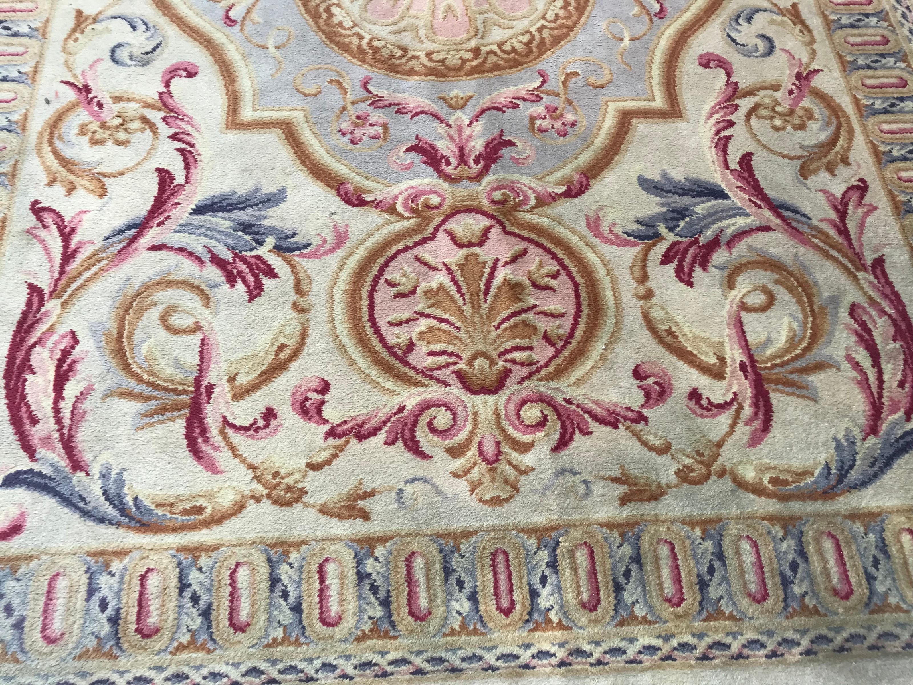 Bobyrug’s Midcentury Knotted Aubusson Savonnerie Design Rug For Sale 2