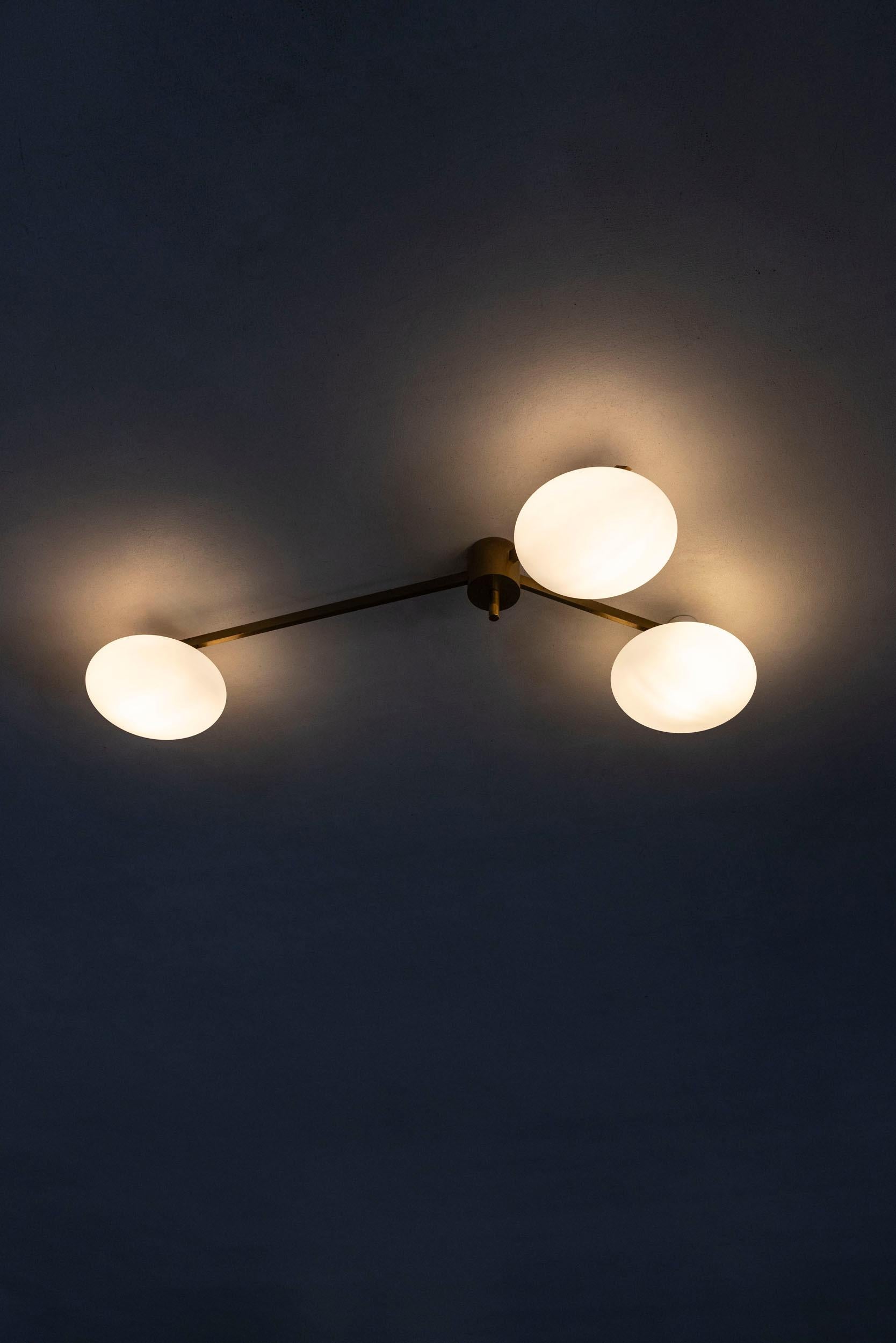 Mid-Century Modern Midcentury lamp 3 Lune designed by Angelo Lelii for Arredoluce, certified For Sale