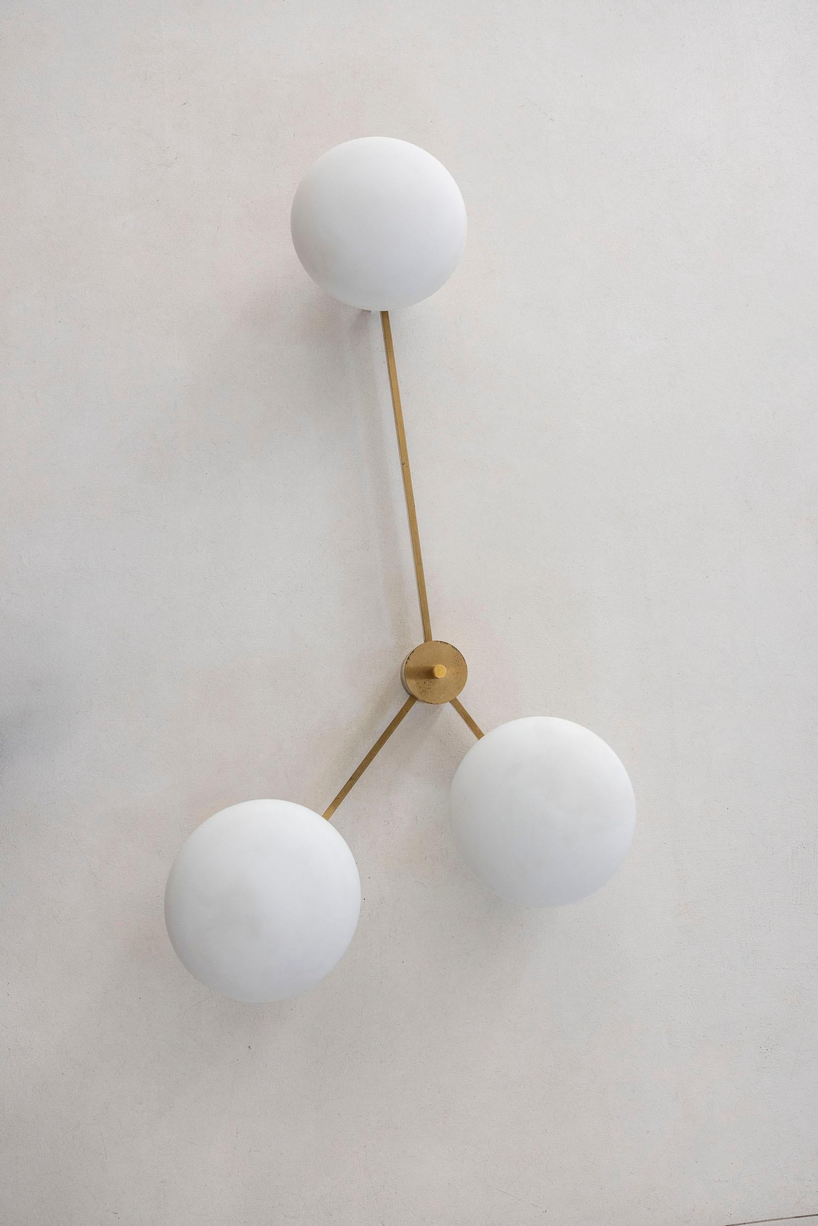 Midcentury lamp 3 Lune designed by Angelo Lelii for Arredoluce, certified For Sale 1