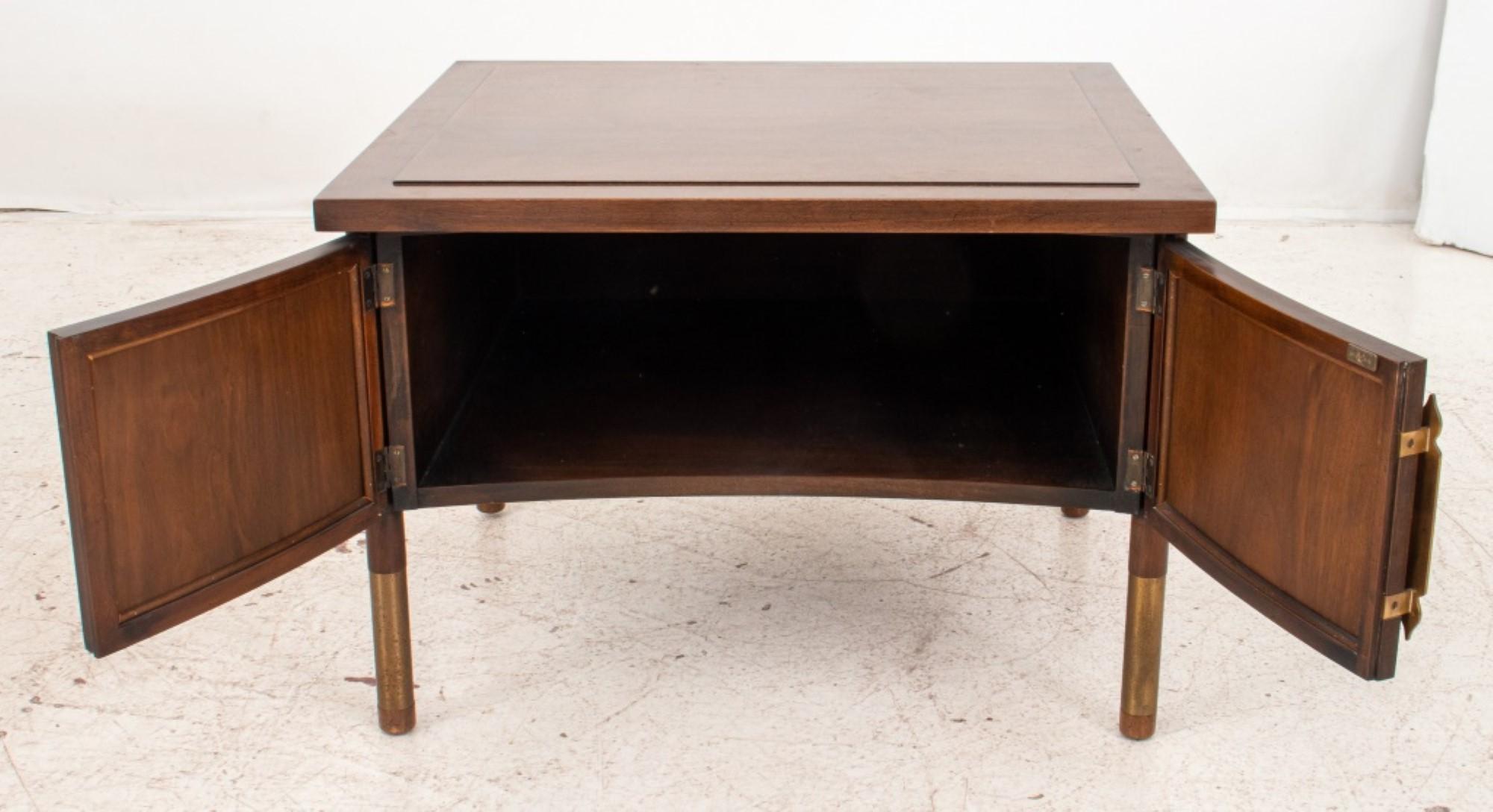 American Midcentury Lamp Table - Cabinet For Sale
