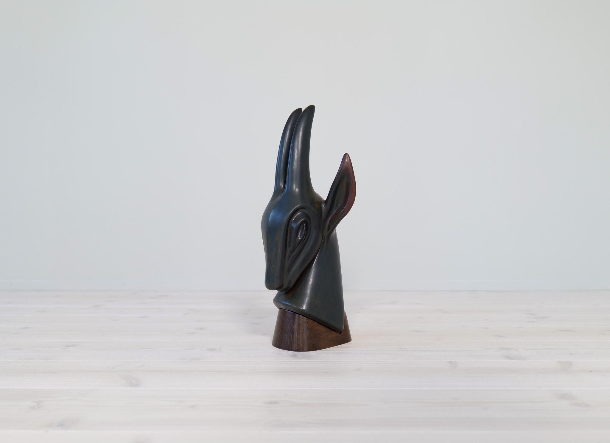Midcentury Modern Large Antelope Sculpture Rörstrand Gunnar Nylund, Sweden, 1940 In Good Condition For Sale In Hillringsberg, SE