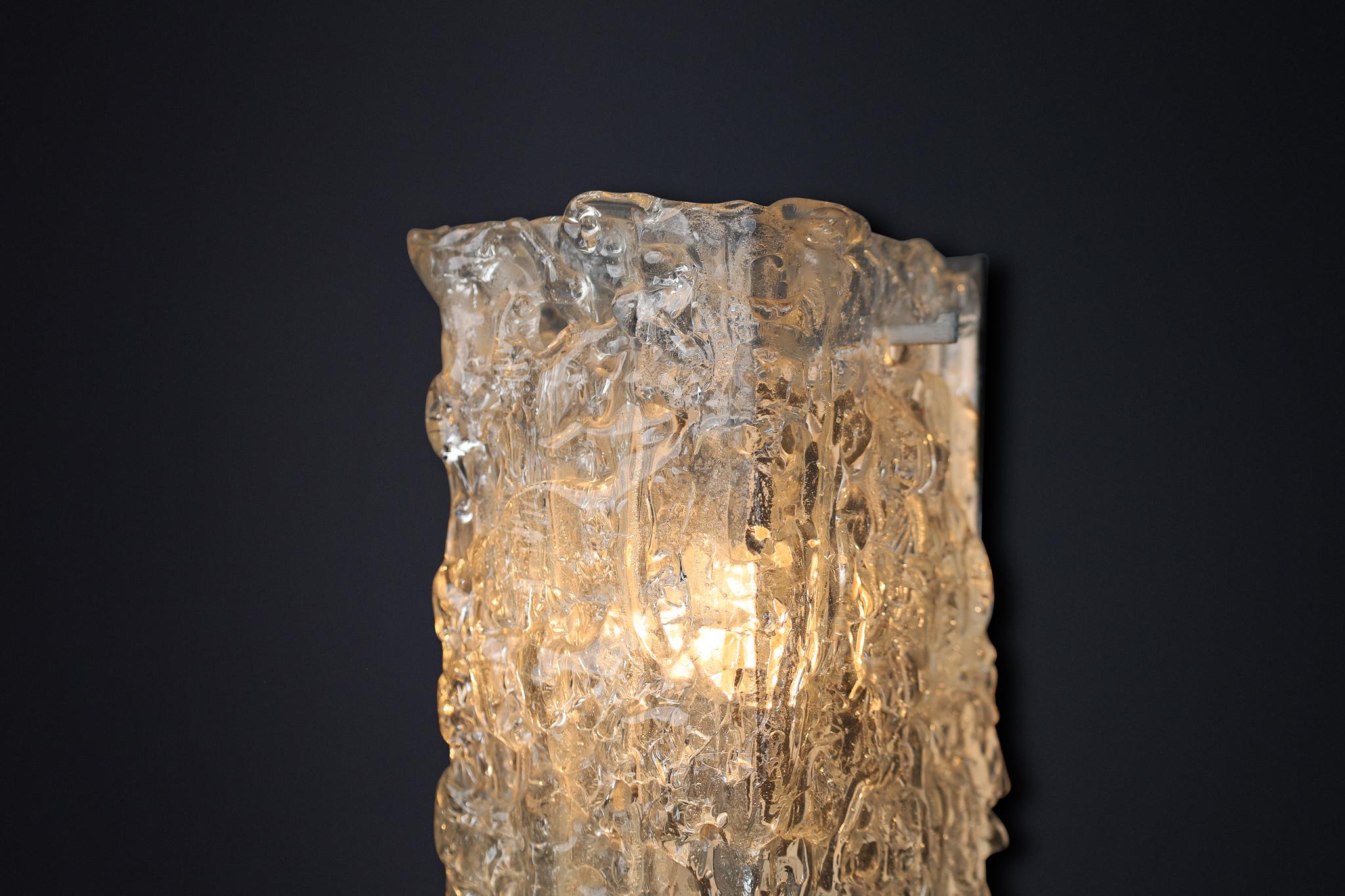Grandes appliques en verre d'art du milieu du siècle, Autriche, années 1950 en vente 3