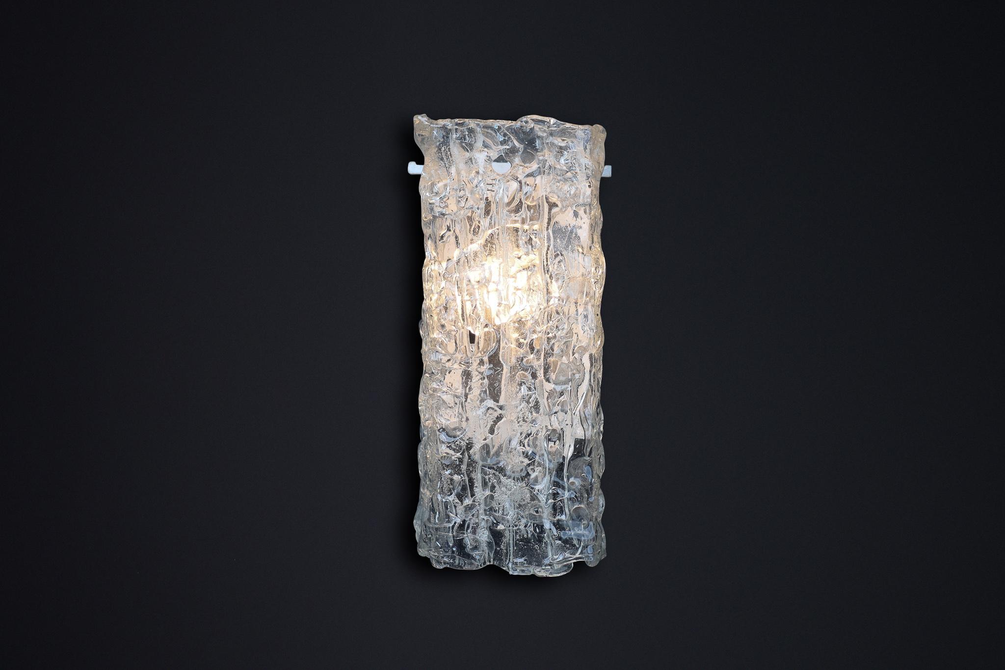 Grandes appliques en verre d'art du milieu du siècle, Autriche, années 1950 en vente 5