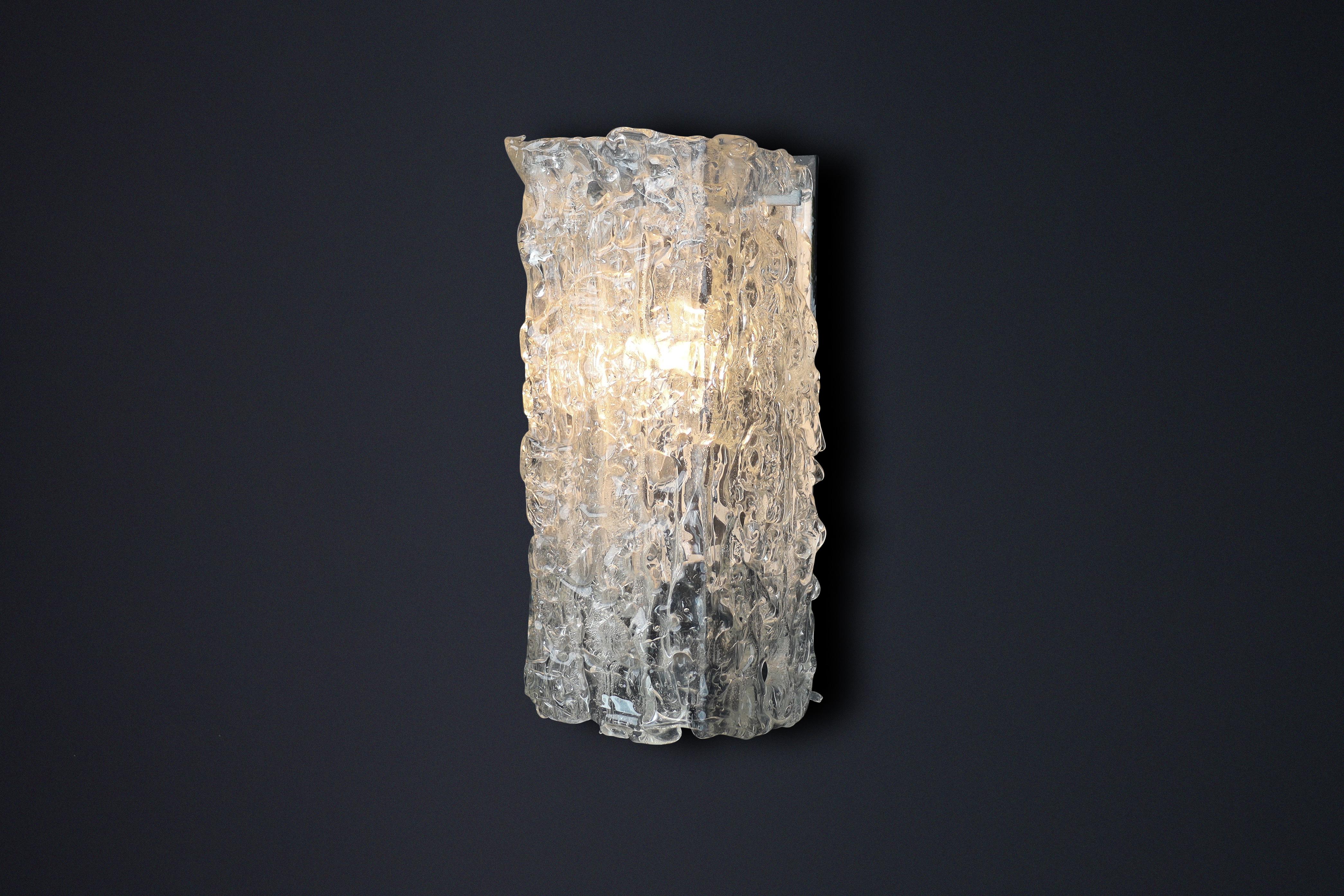 Grandes appliques en verre d'art du milieu du siècle, Autriche, années 1950 Bon état - En vente à Almelo, NL