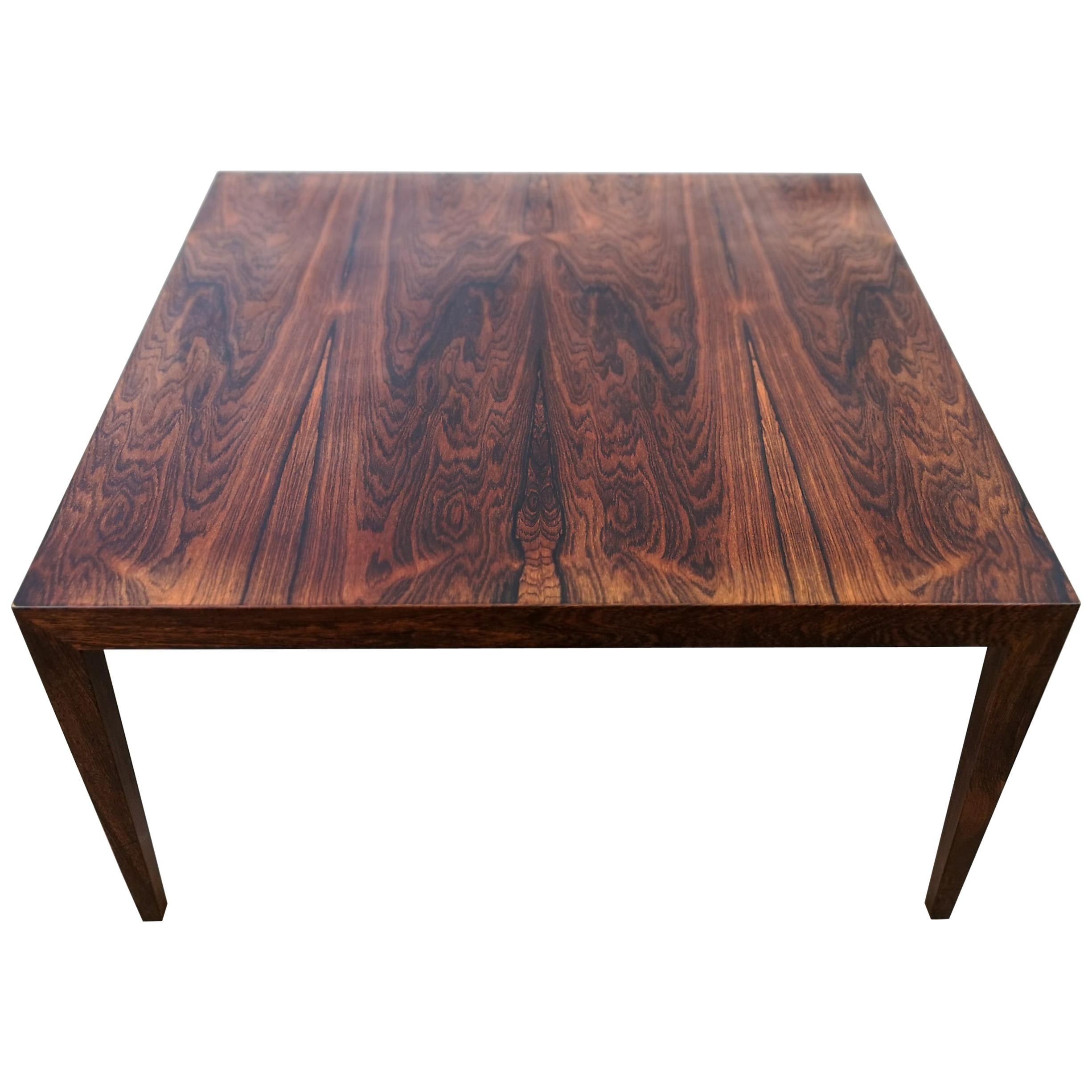Grande table basse du milieu du siècle en bois de rose, Severin Hansen Danemark.