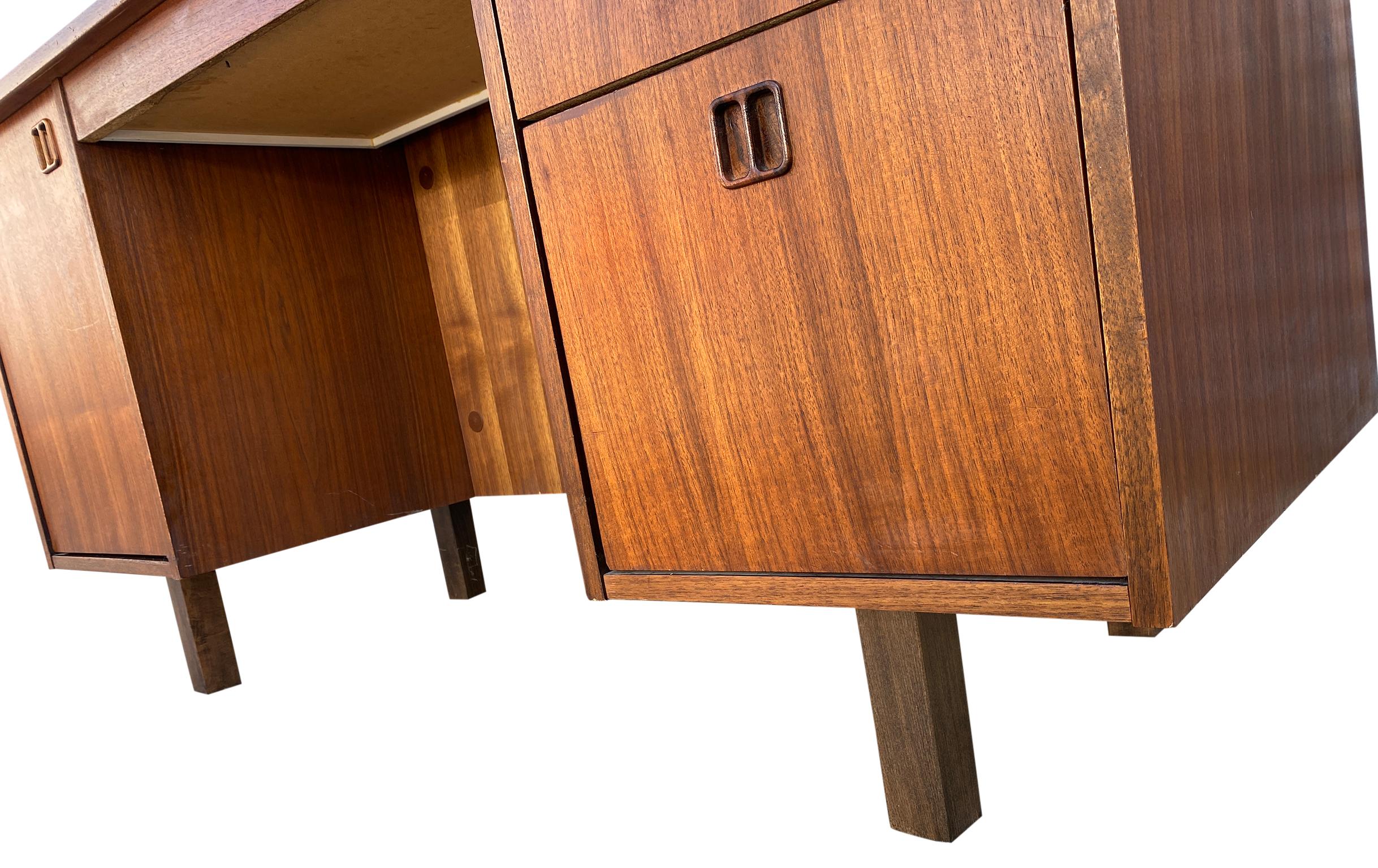 Midcentury Large Danish Modern Teak Kneehole Desk 4 Drawers 1 Cabinet 5