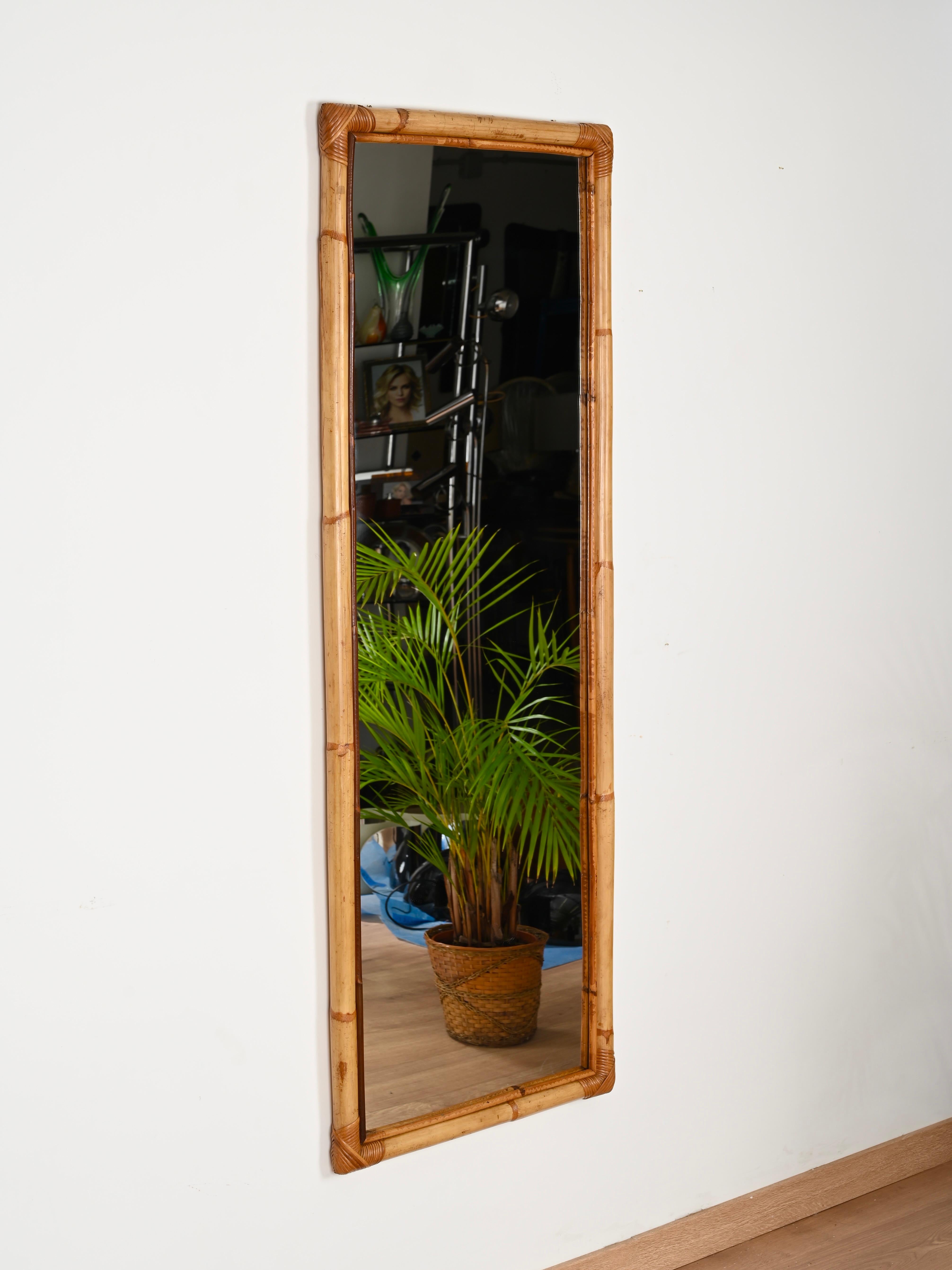 Midcentury Large Full Length Rectangular Mirror in Bamboo and Rattan, Italy 1970 In Good Condition In Roma, IT