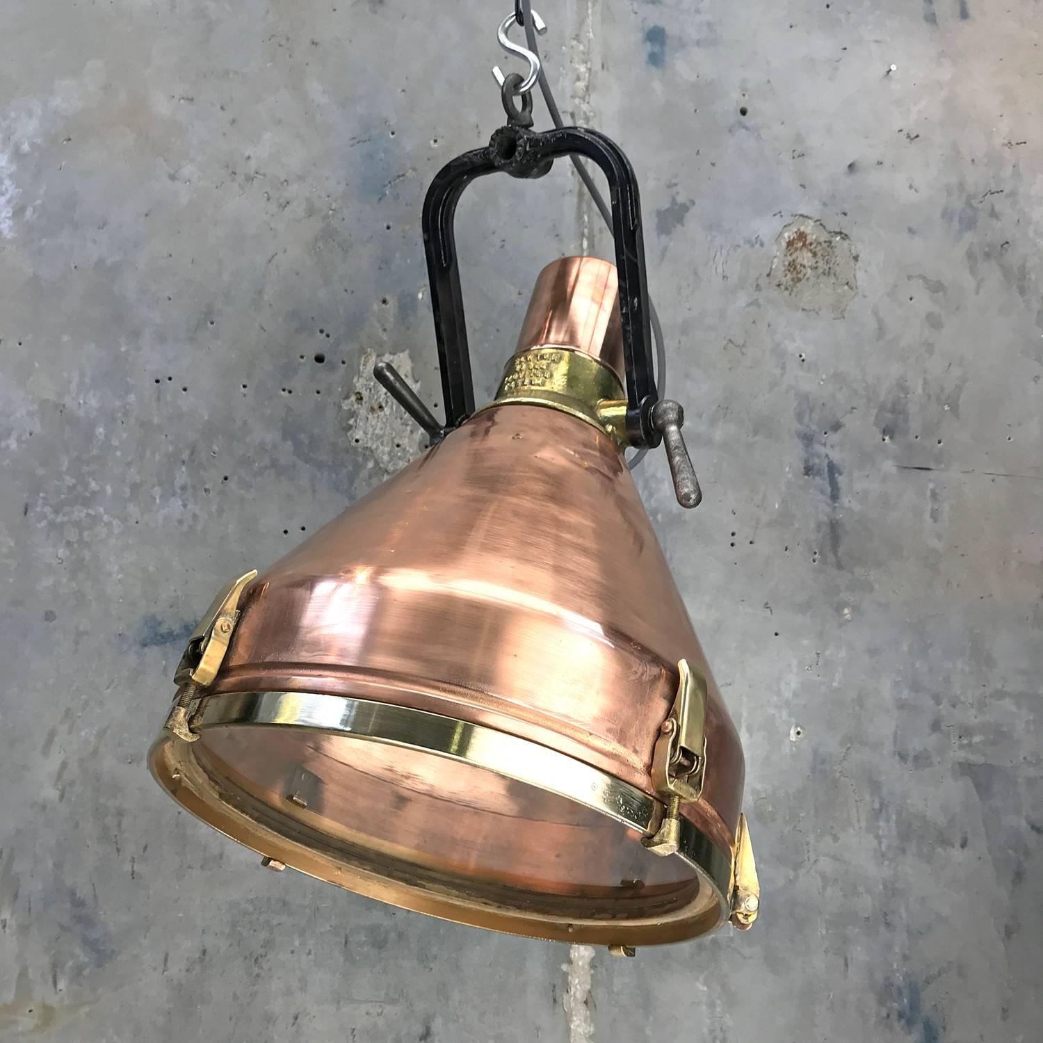 German made copper and brass bridge lights, circa 1960 by VEB 

Reclaimed from bridges and gantry's of supertankers, cargo ships and load cranes.

The main body is spun copper with a lovely rich polished copper finish, the glass bezel and quick