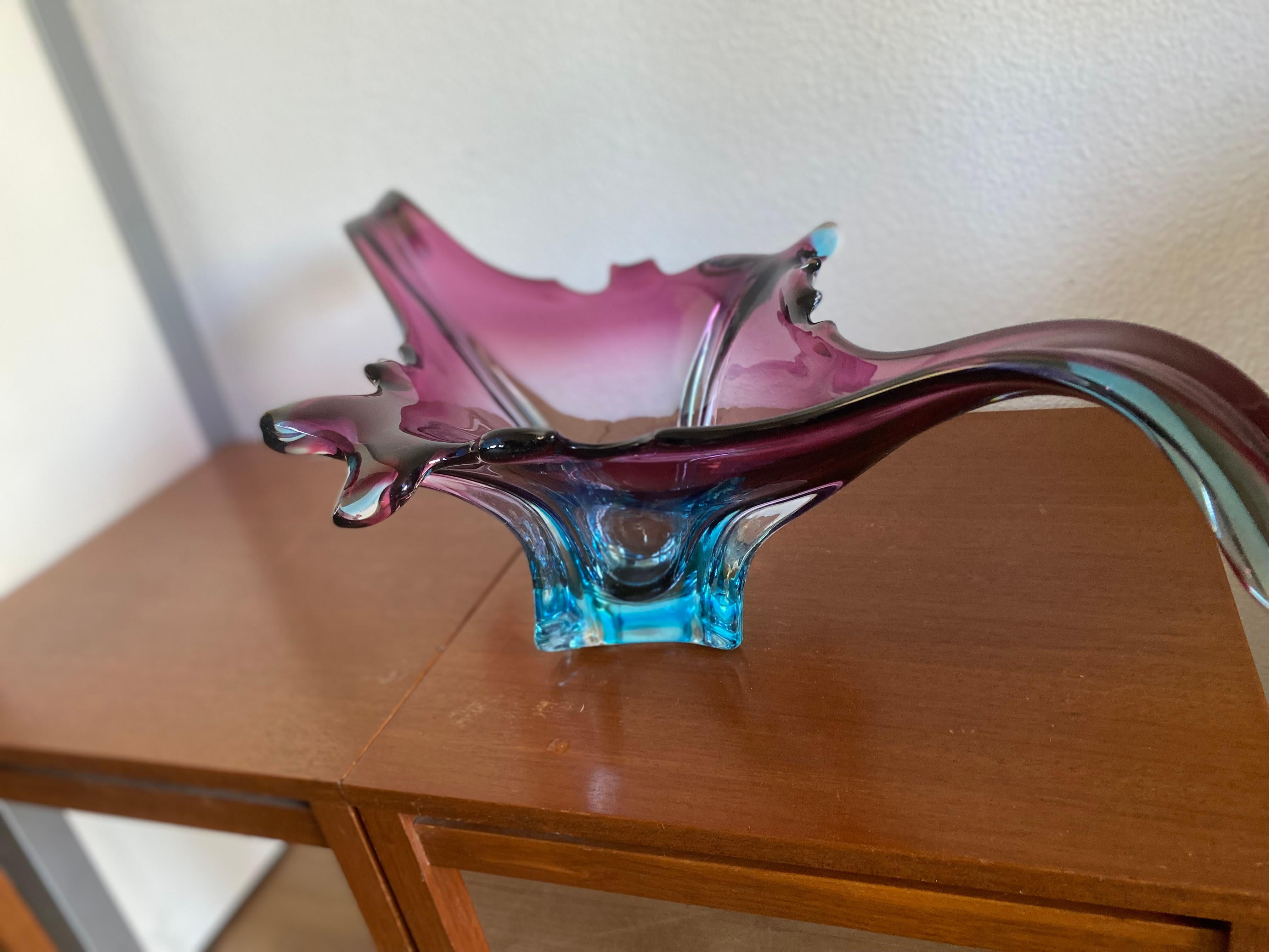 Midcentury Large Murano Glass Bowl In Good Condition For Sale In Waddinxveen, ZH