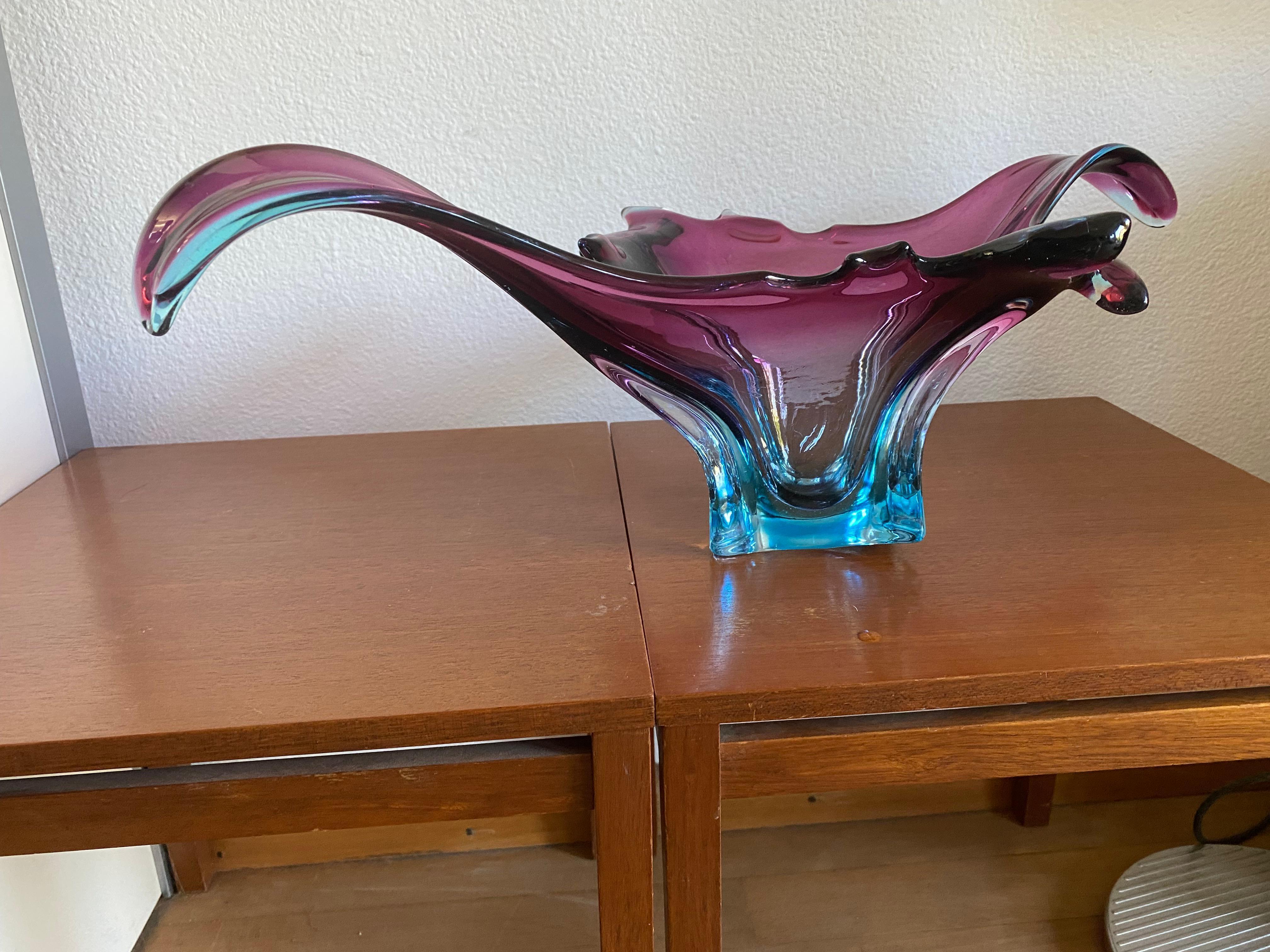Midcentury Large Murano Glass Bowl For Sale 2