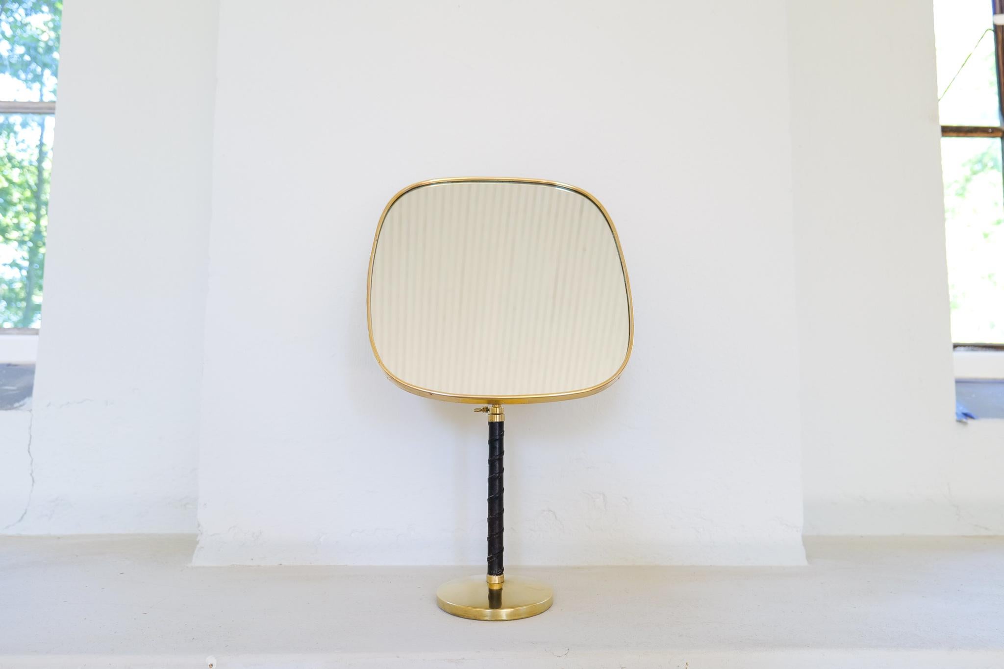 Midcentury Large Sculptural Brass and Leather Mirror David Rosen 1950s Sweden In Good Condition In Hillringsberg, SE