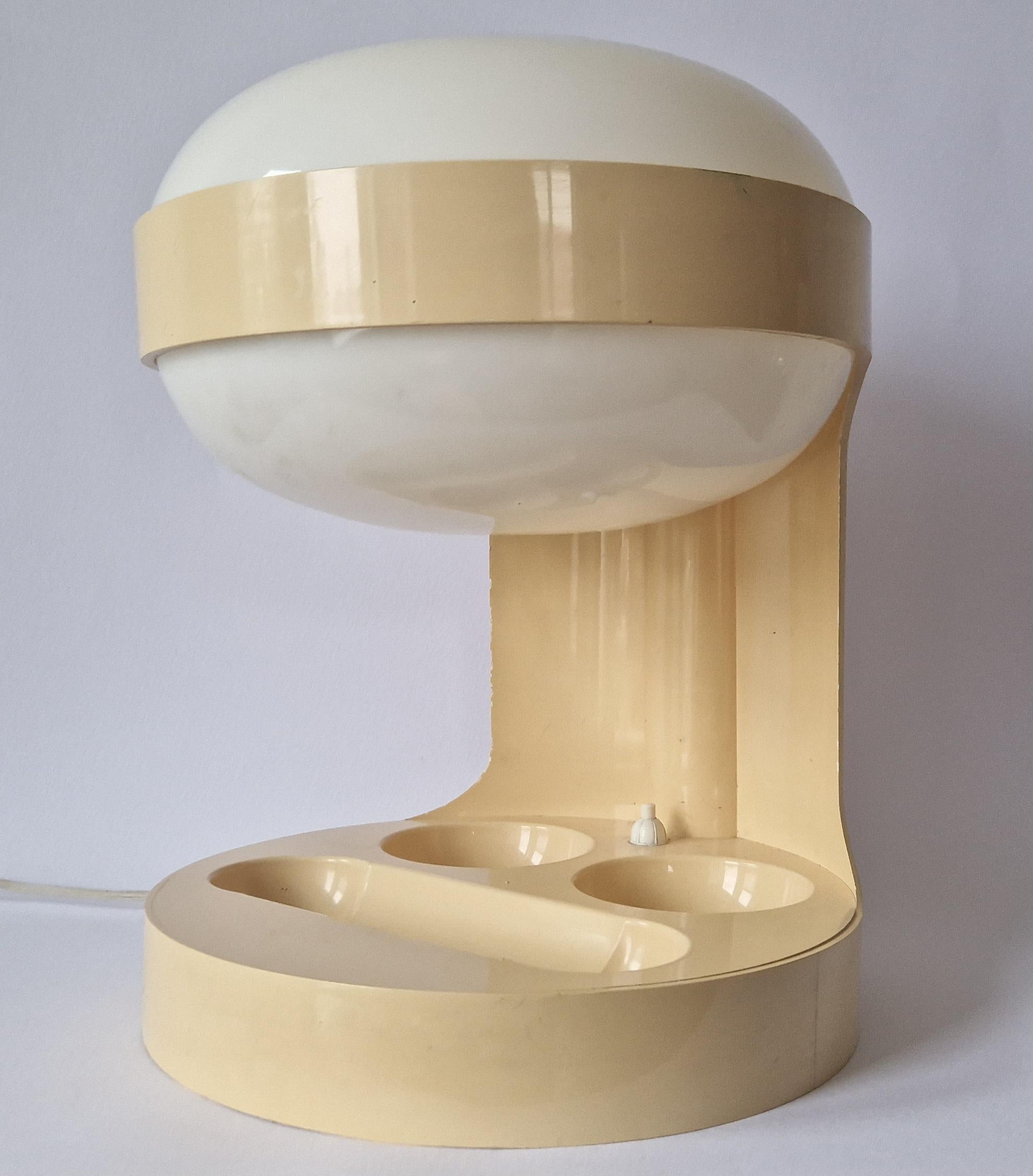 Plastic Midcentury Large Table Lamp KD29 by Joe Colombo for Kartell, Italy, 1960s For Sale
