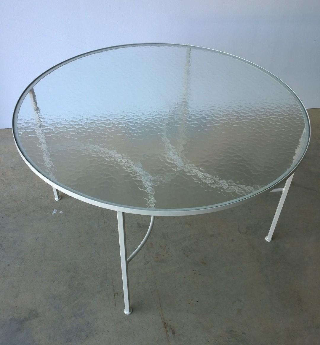 American Bob Anderson Enameled in White Wrought Iron and Round Glass Patio Dining Table For Sale