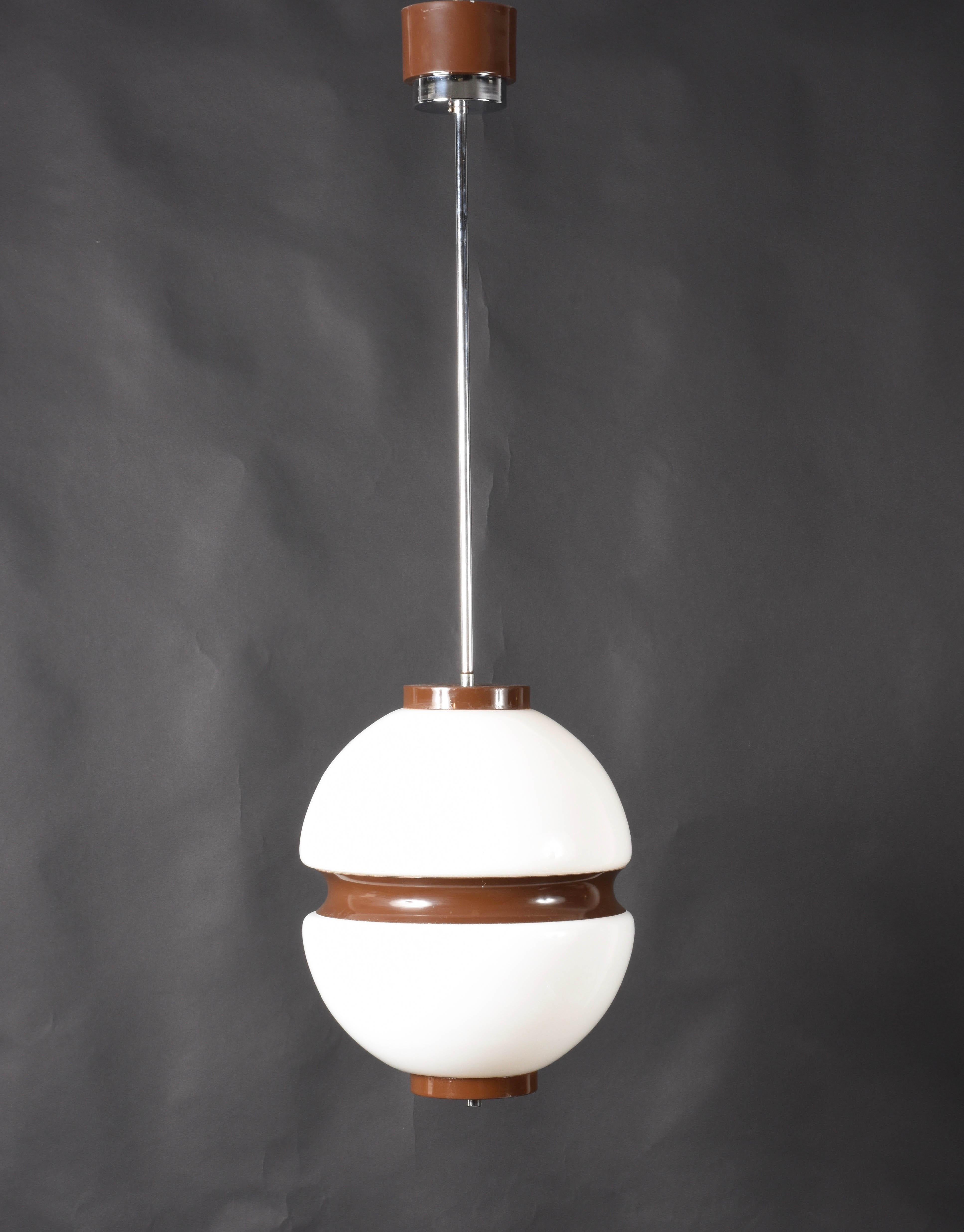 Lacquered Midcentury Lattimio Glass and Brown Enamel Aluminum Italian Chandelier, 1970s For Sale