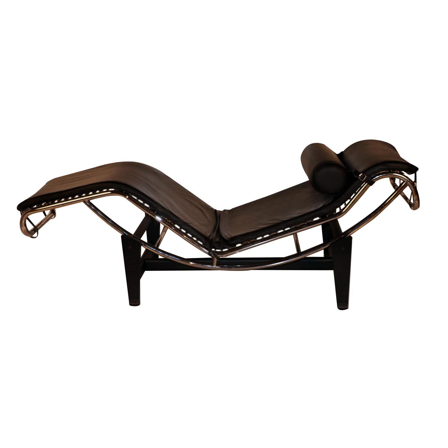 Midcentury Le Corbusier LC4 Style Leather Chaise Lounge Daybed