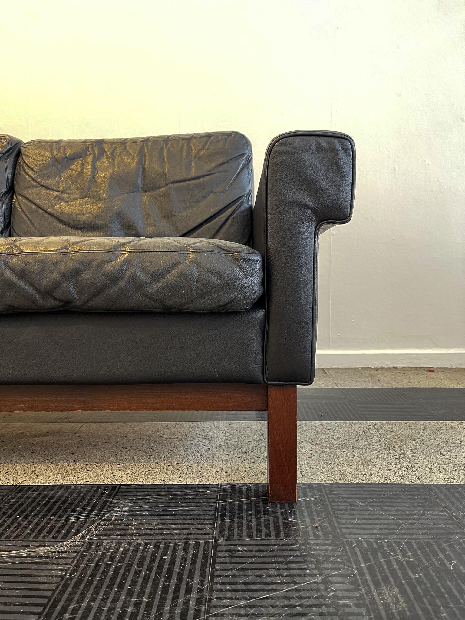 Mid-Century Modern Midcentury Leather and Teak Sofa 
