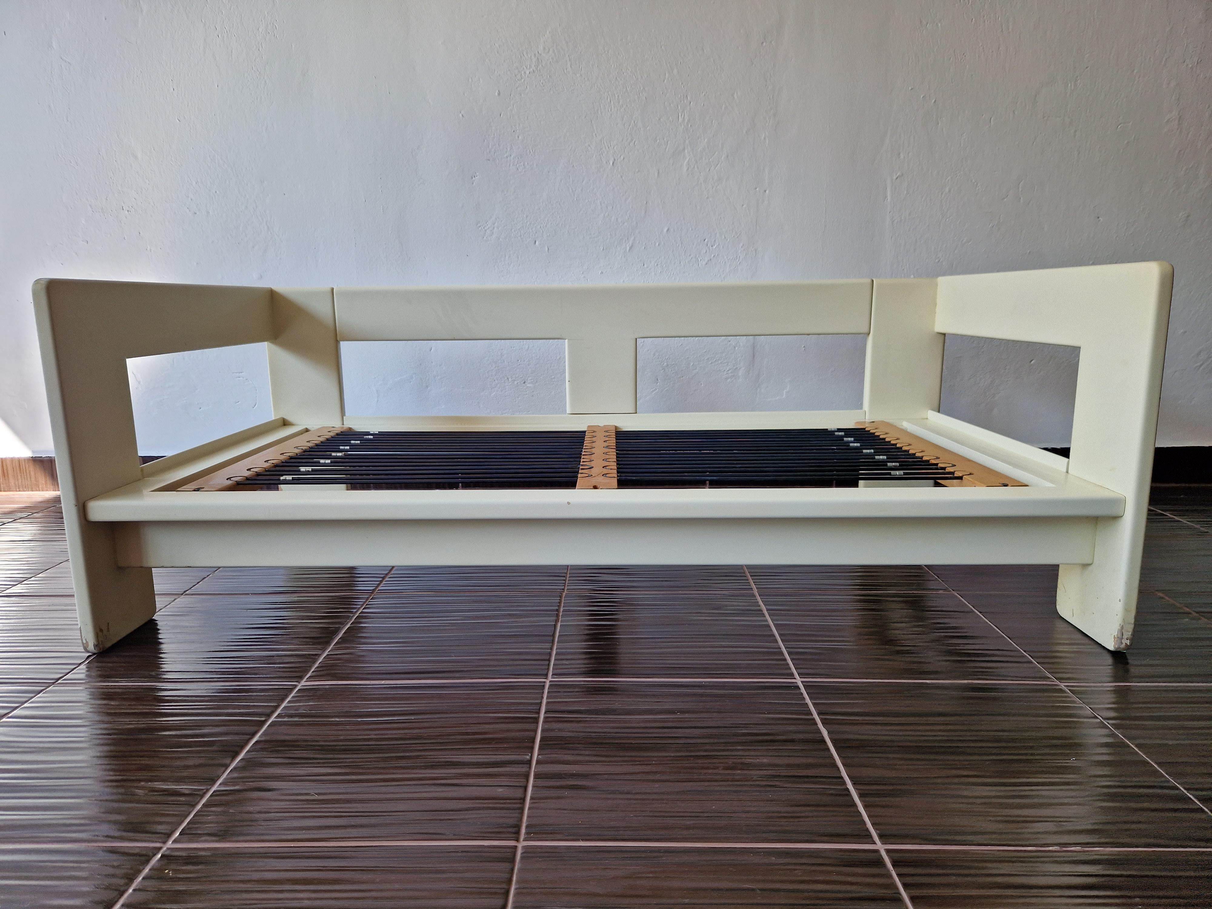 Laccato Divano in pelle del Medioevo Bastiano, Afra & Tobia Scarpa, Knoll, 1962