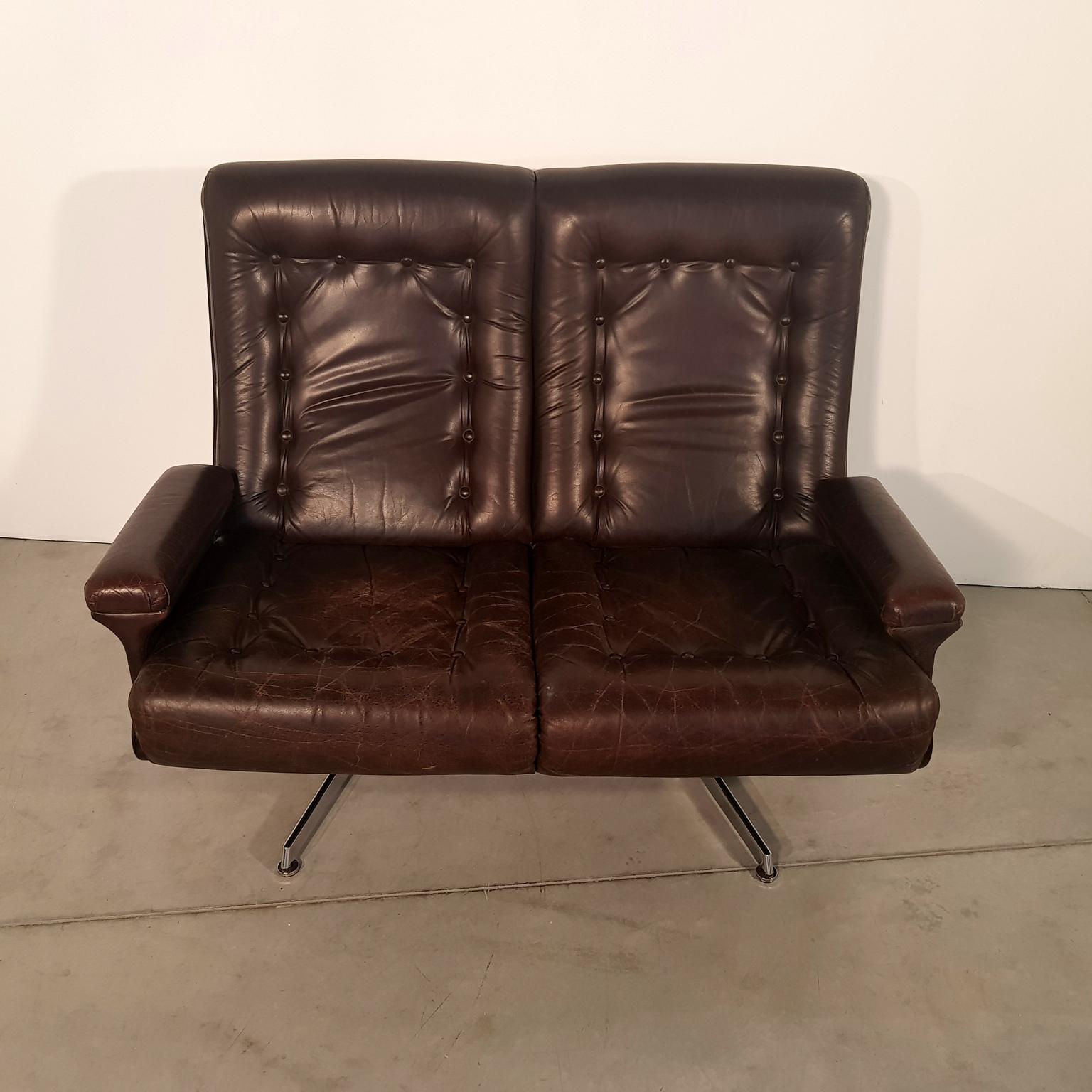 Mid-Century Modern Midcentury Leather Sofa with Chrome Legs, France, 1970s For Sale