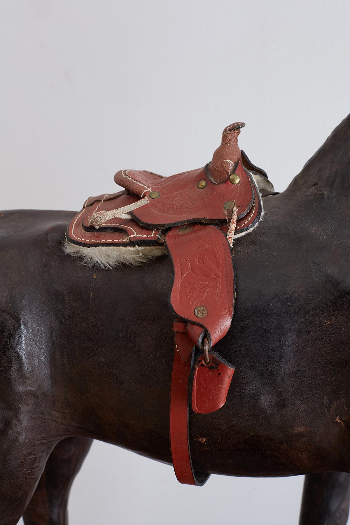 Midcentury Leather Thoroughbred Horse Sculpture 7