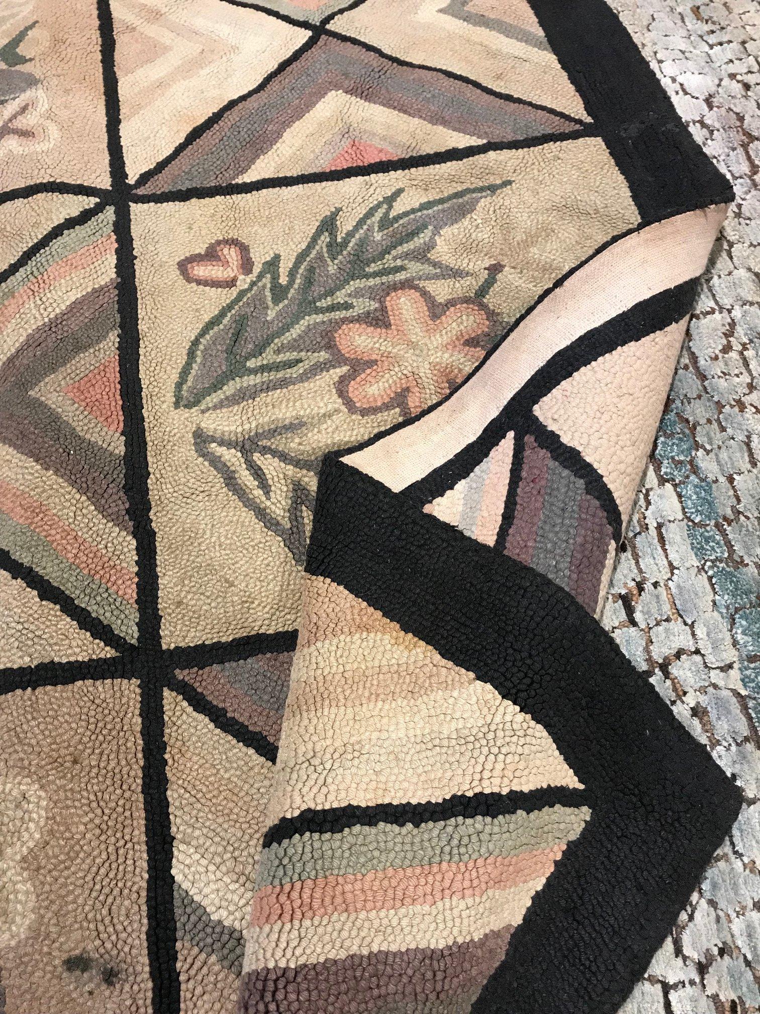 Mid-Century Modern Mid-20th century Hooked Rug For Sale