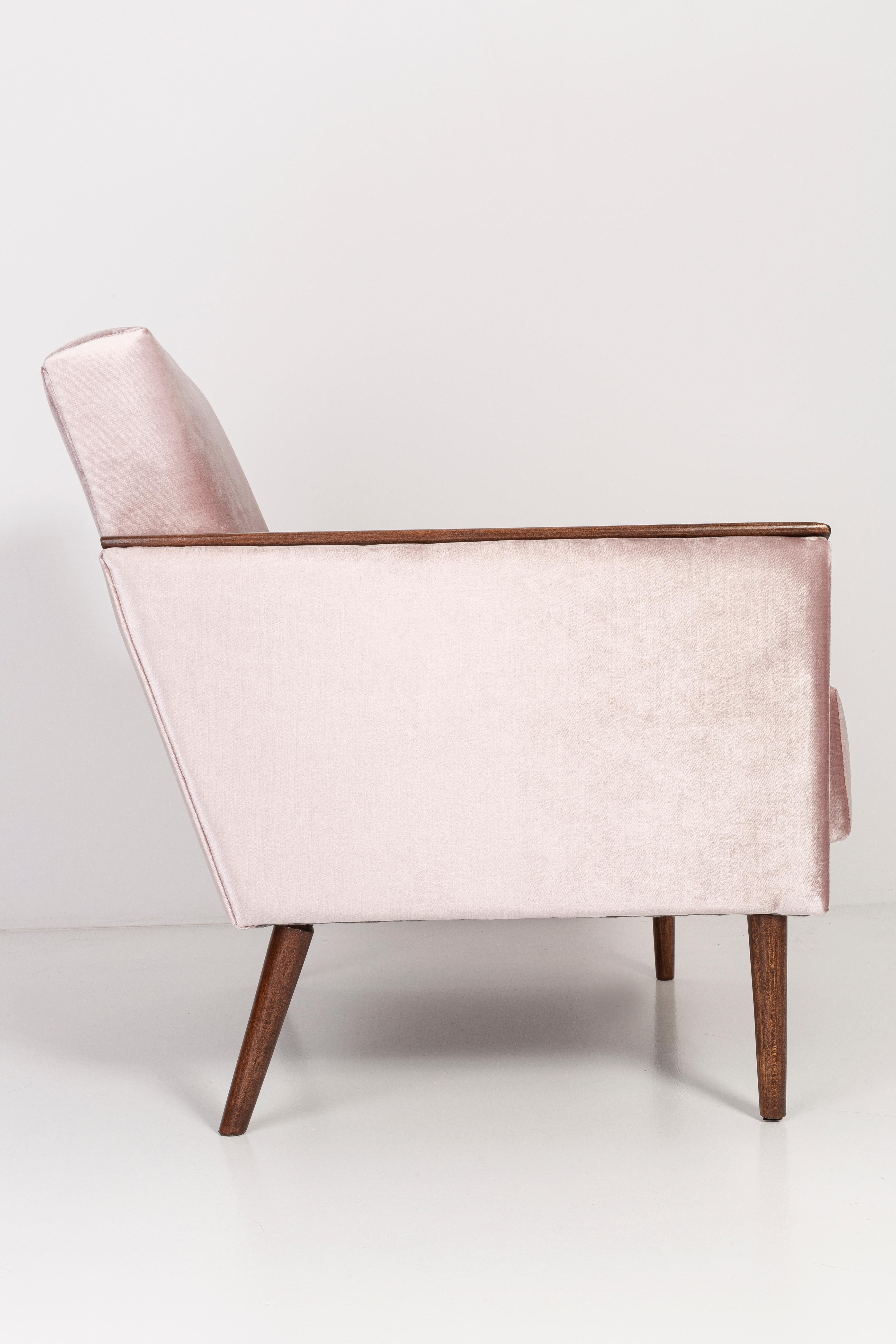 Hand-Crafted Midcentury Light Pink Velvet Club Armchair, 1960s, Europe, Germany For Sale